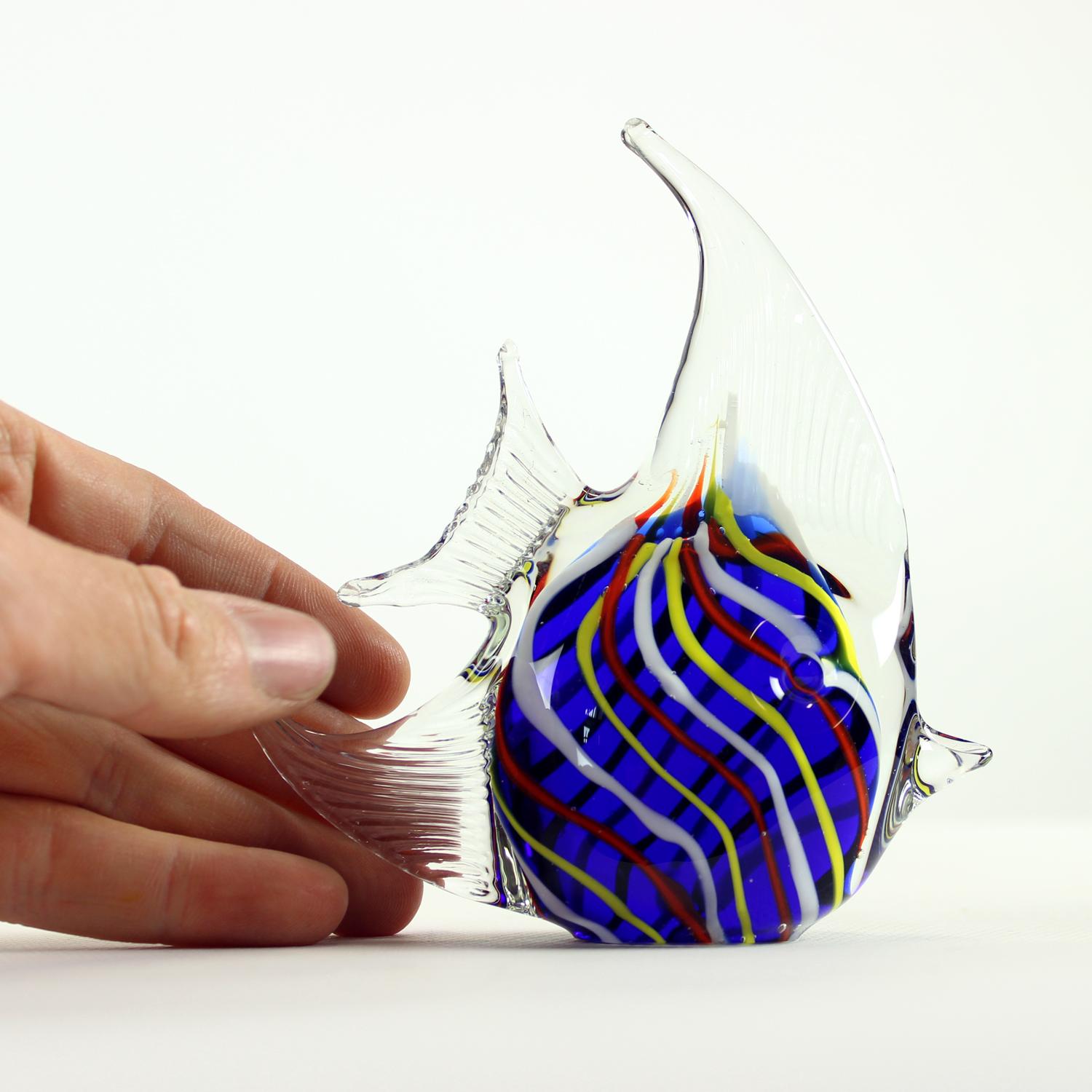 Verre Superbe statue de poissons en verre, Tchécoslovaquie, années 1960 en vente