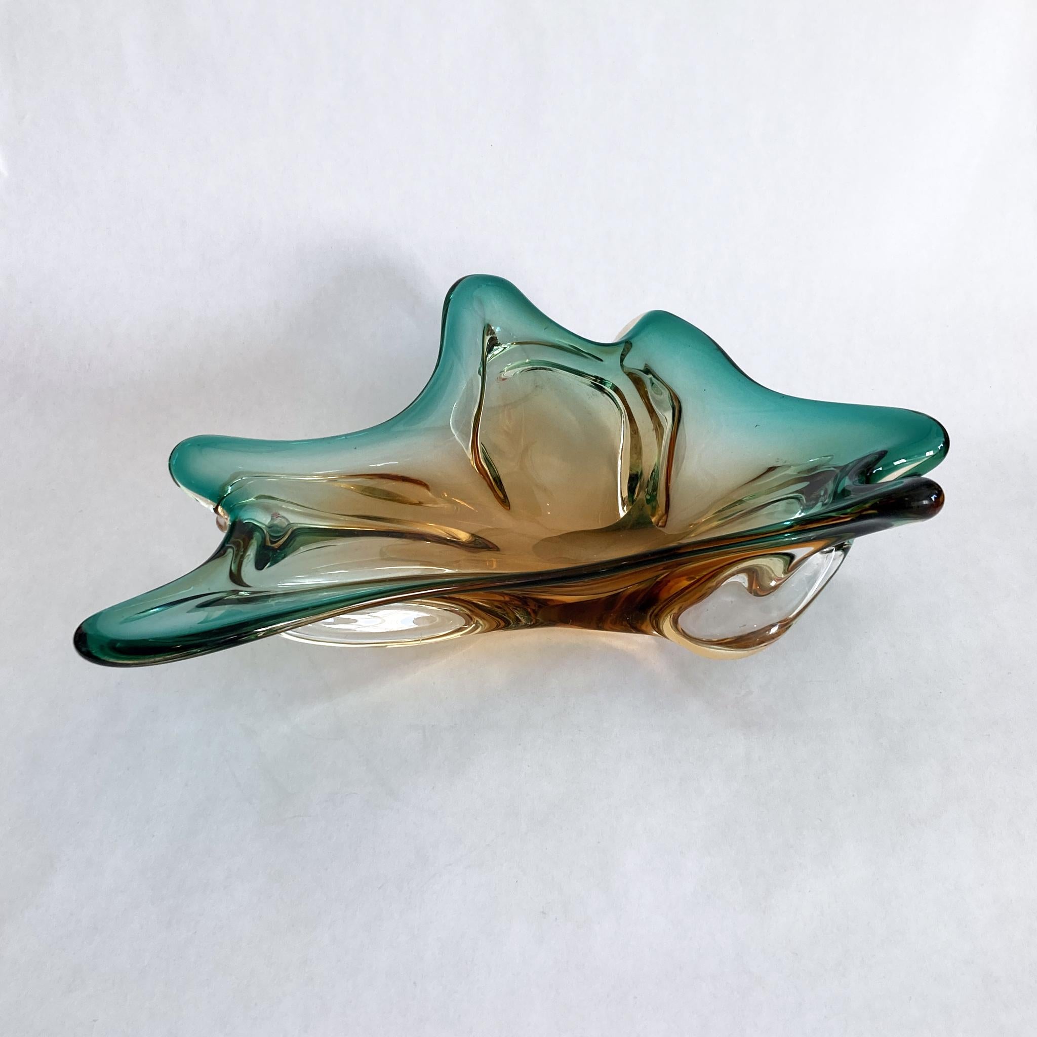 Mid-Century Modern Murano Blown Glass Centerpiece Bowl in Green and Amber, 1970s