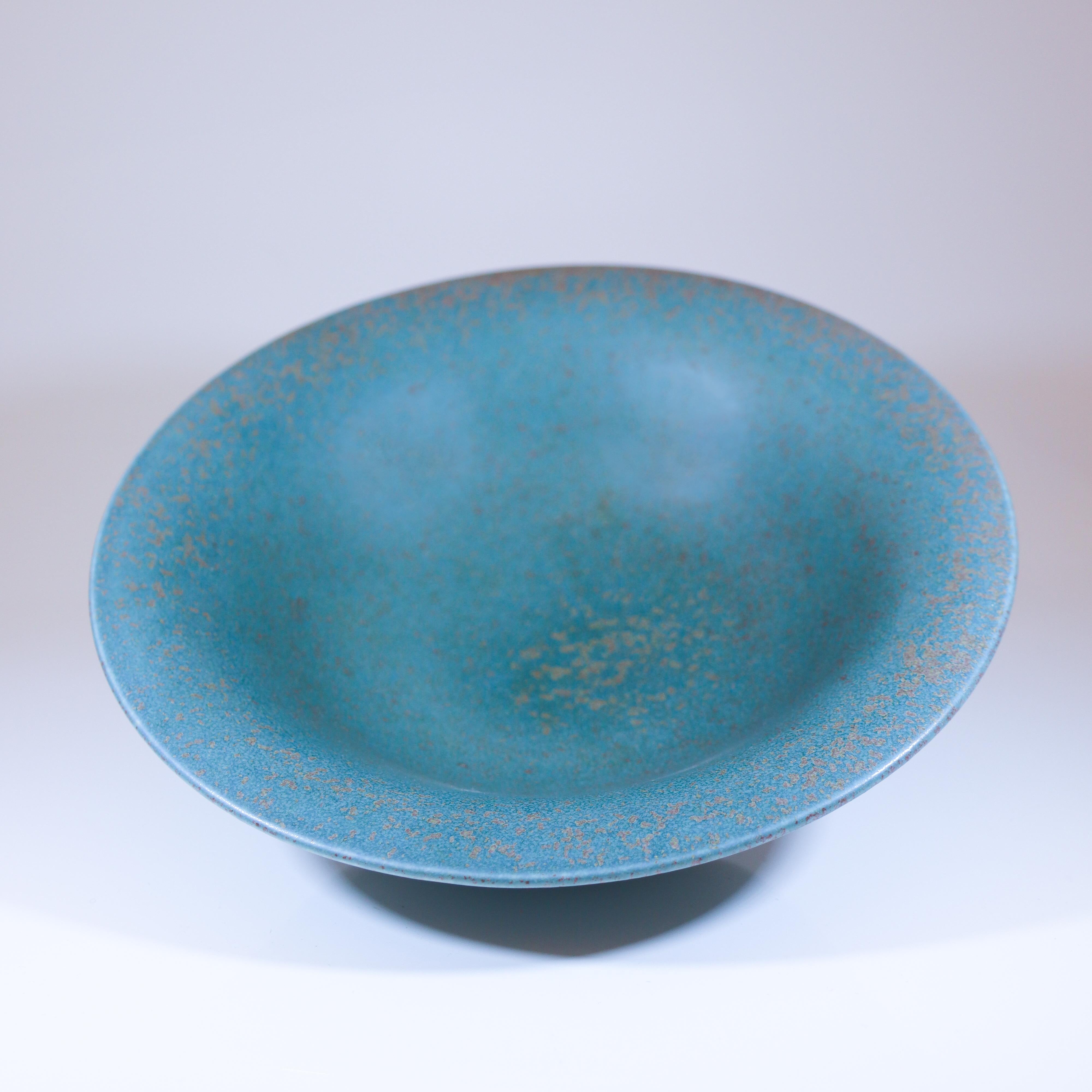 Glazed Stunning Green Bowl - Gunnar Nylund - Rörstrand  - Mid 20th Century For Sale