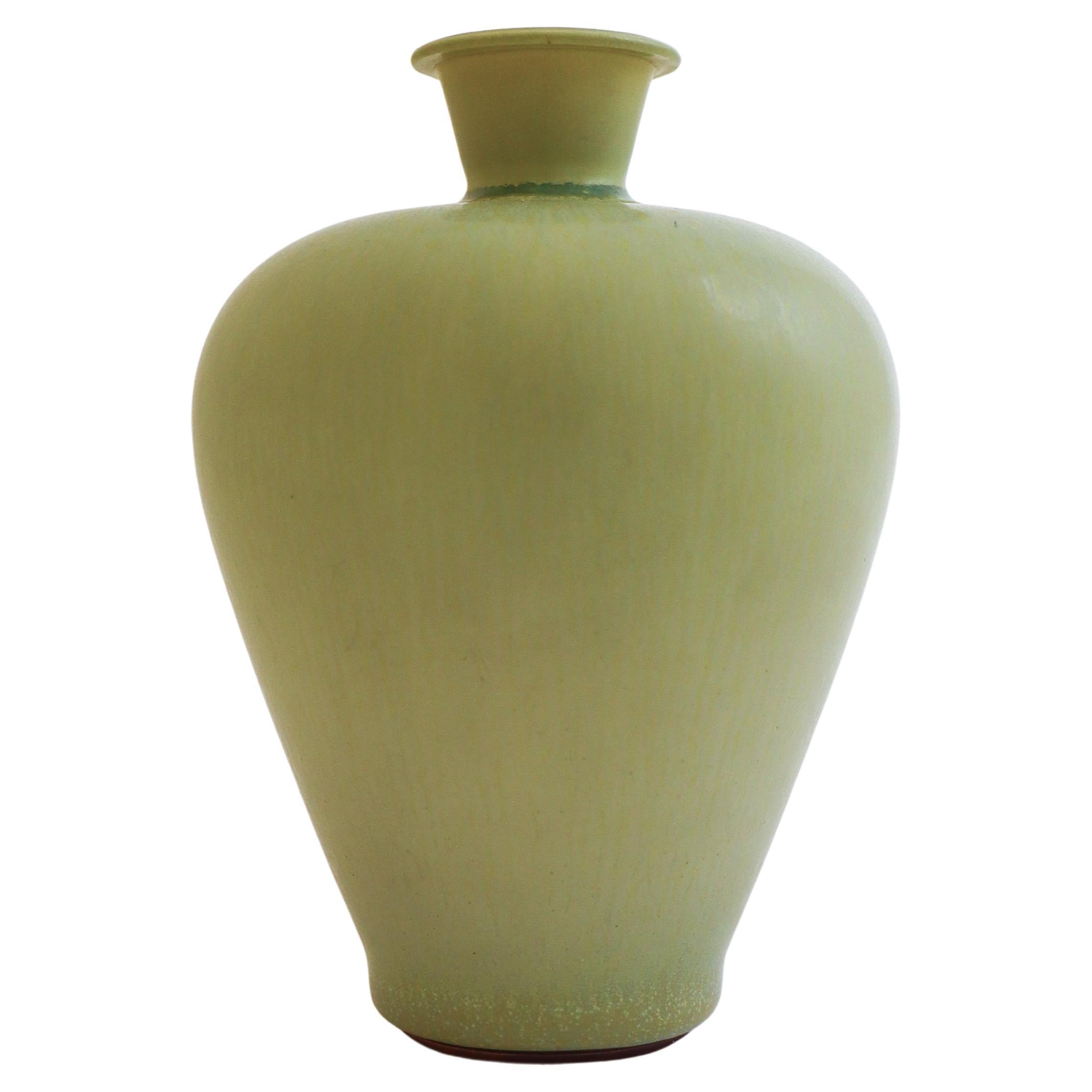 Splendido vaso in ceramica verde, Berndt Friberg, Gustavsberg - metà del XX secolo