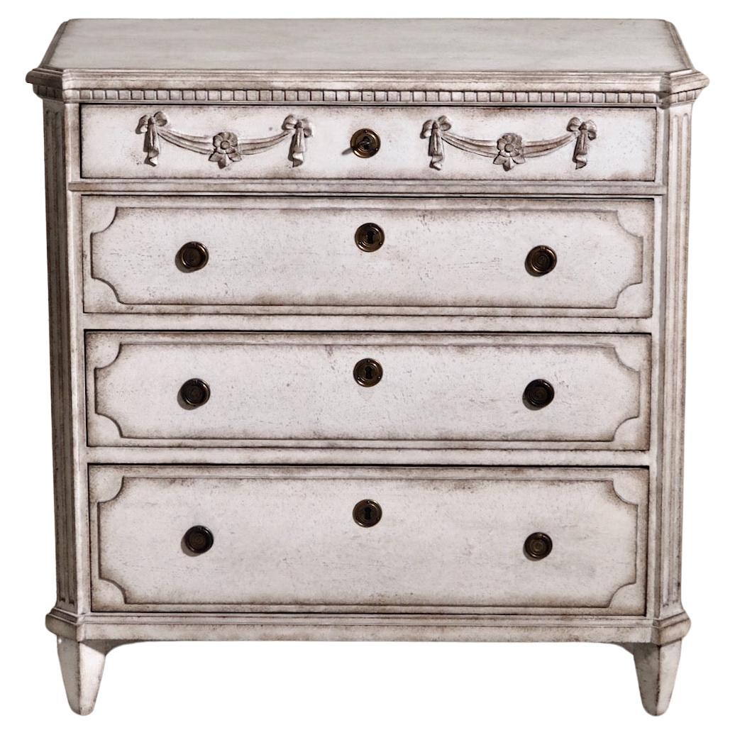 Stunning Gustavian chest, richly carved, 19th C. For Sale