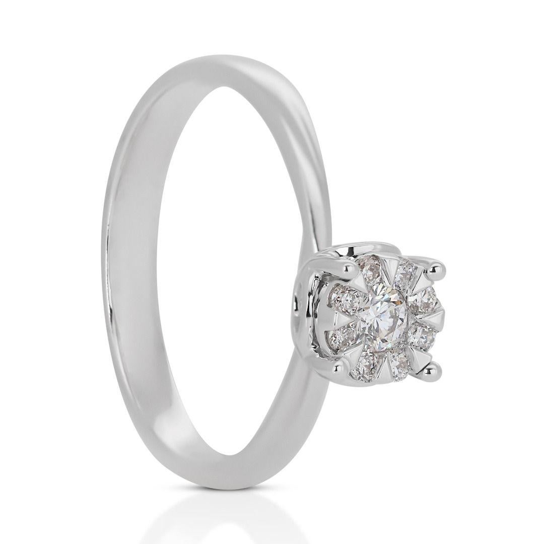 Stunning Halo Ring in 9k White Gold For Sale 1