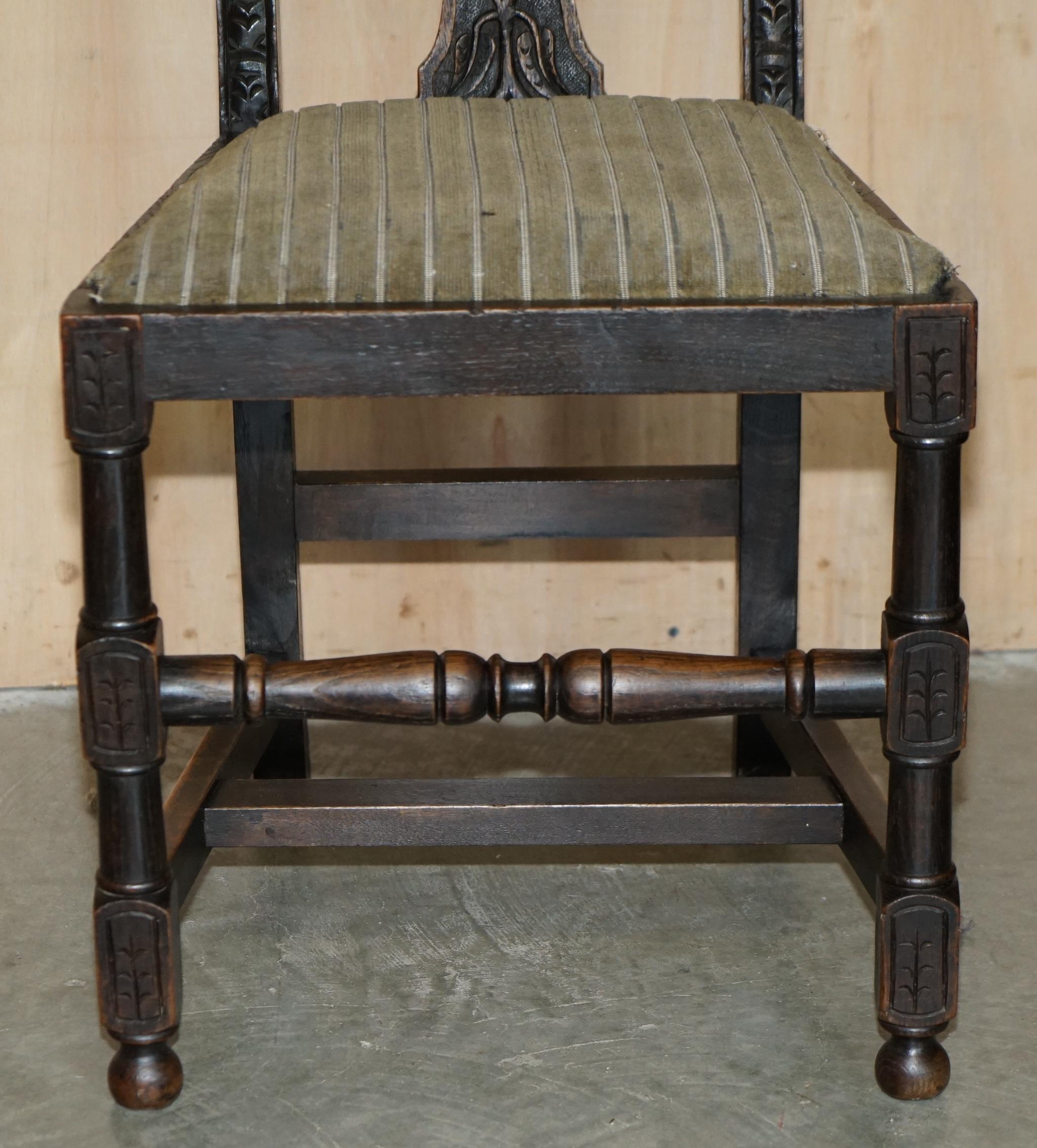 Table de salle à manger ViCtorian extensible sculptée à la main, 6 chaises en vente 10