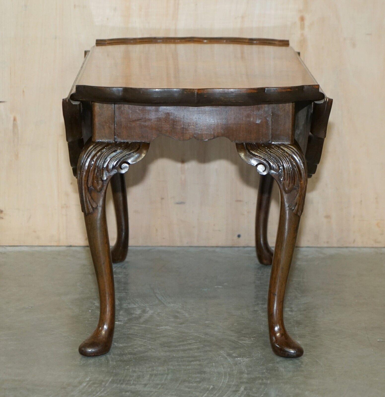 STUNNiNG HAND CARVED BURR WALNUT EXTENDING COFFEE COCKTAIL TABLE CABRIOLE LEGS For Sale 1