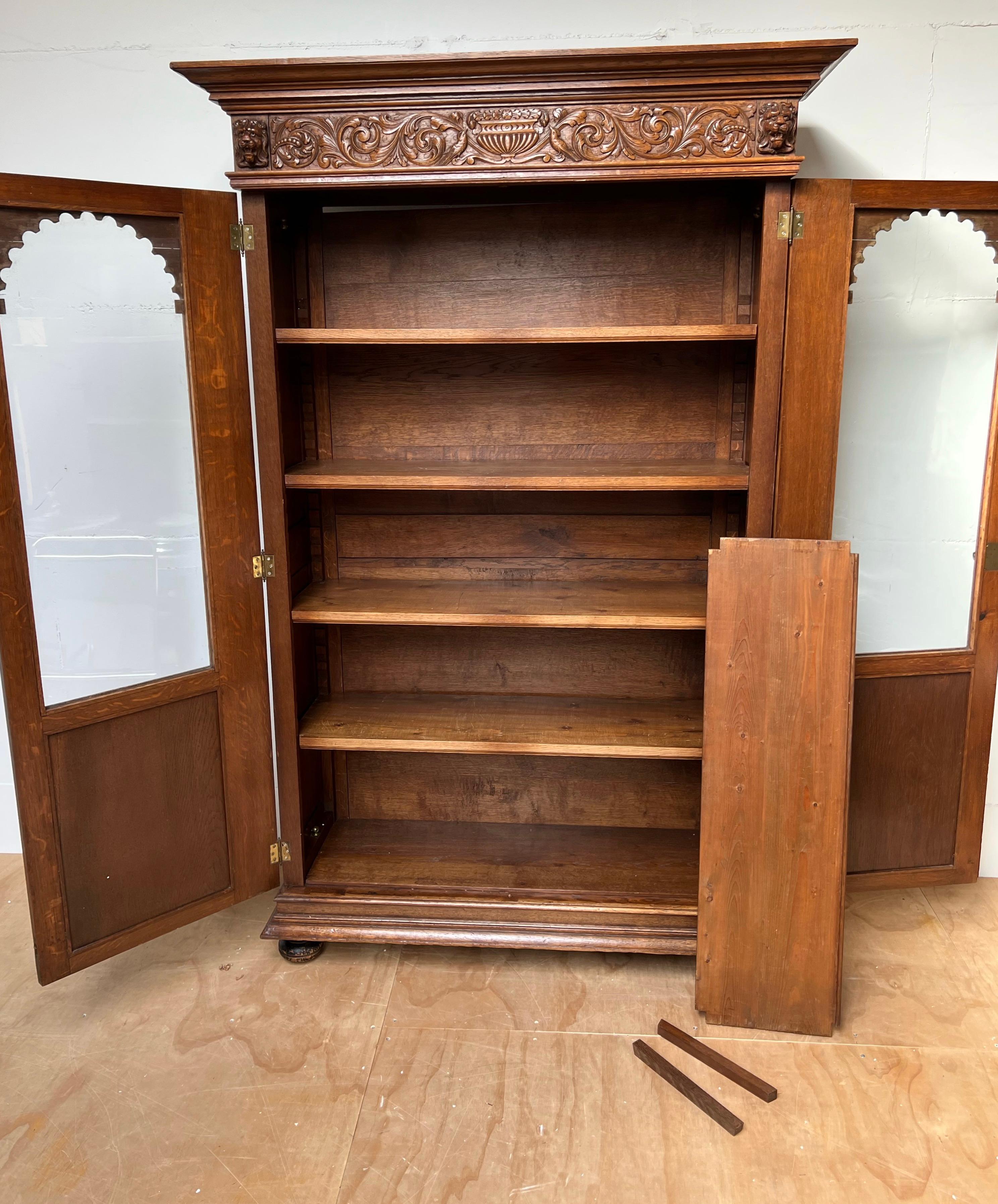 Stunning Hand Carved Dutch Renaisssance Oak Bookcase / Cabinet w. Glass Windows For Sale 4