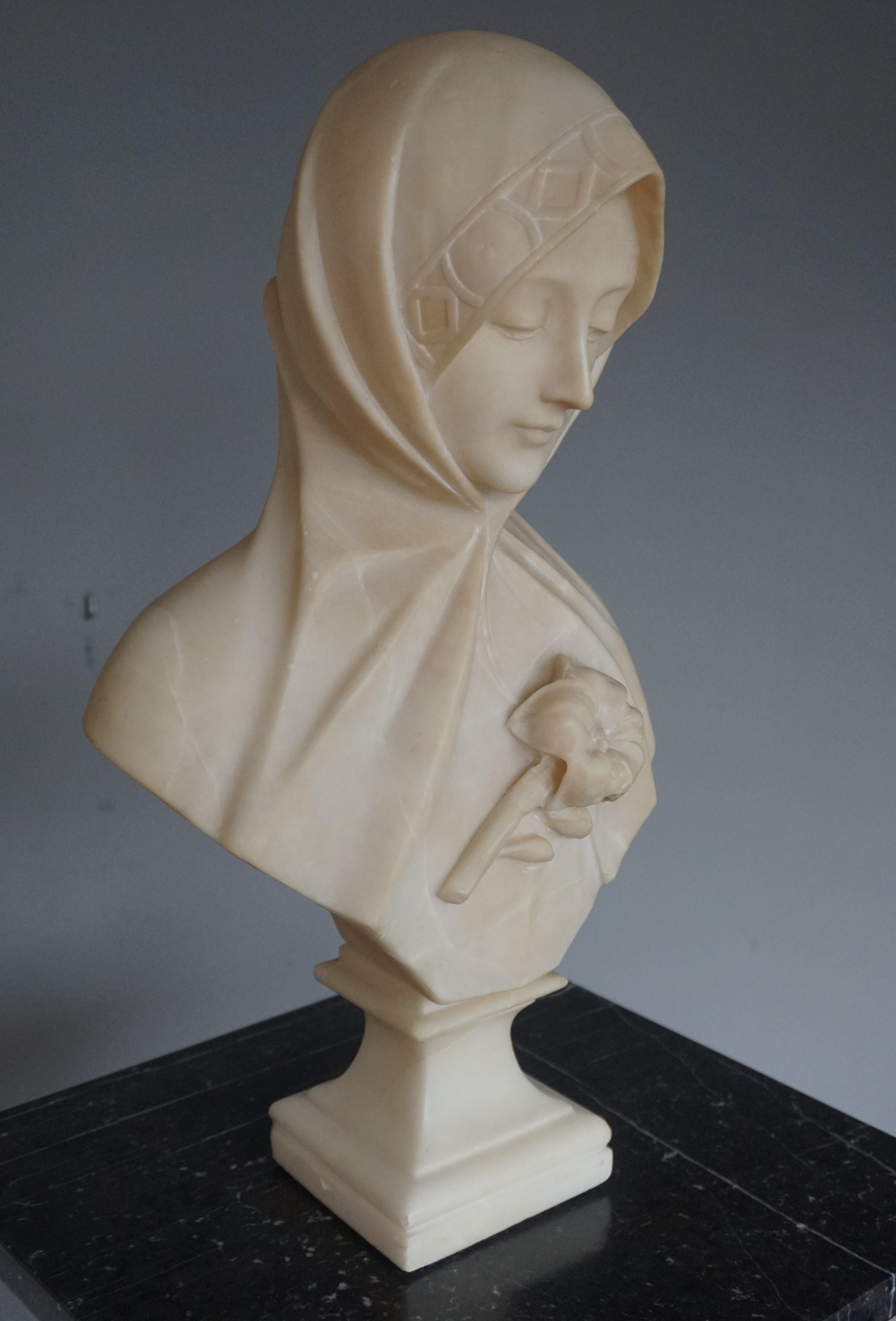 Stunning Hand Carved Early 1900 Alabaster Bust Sculpture of a Serene Lady In Good Condition In Lisse, NL