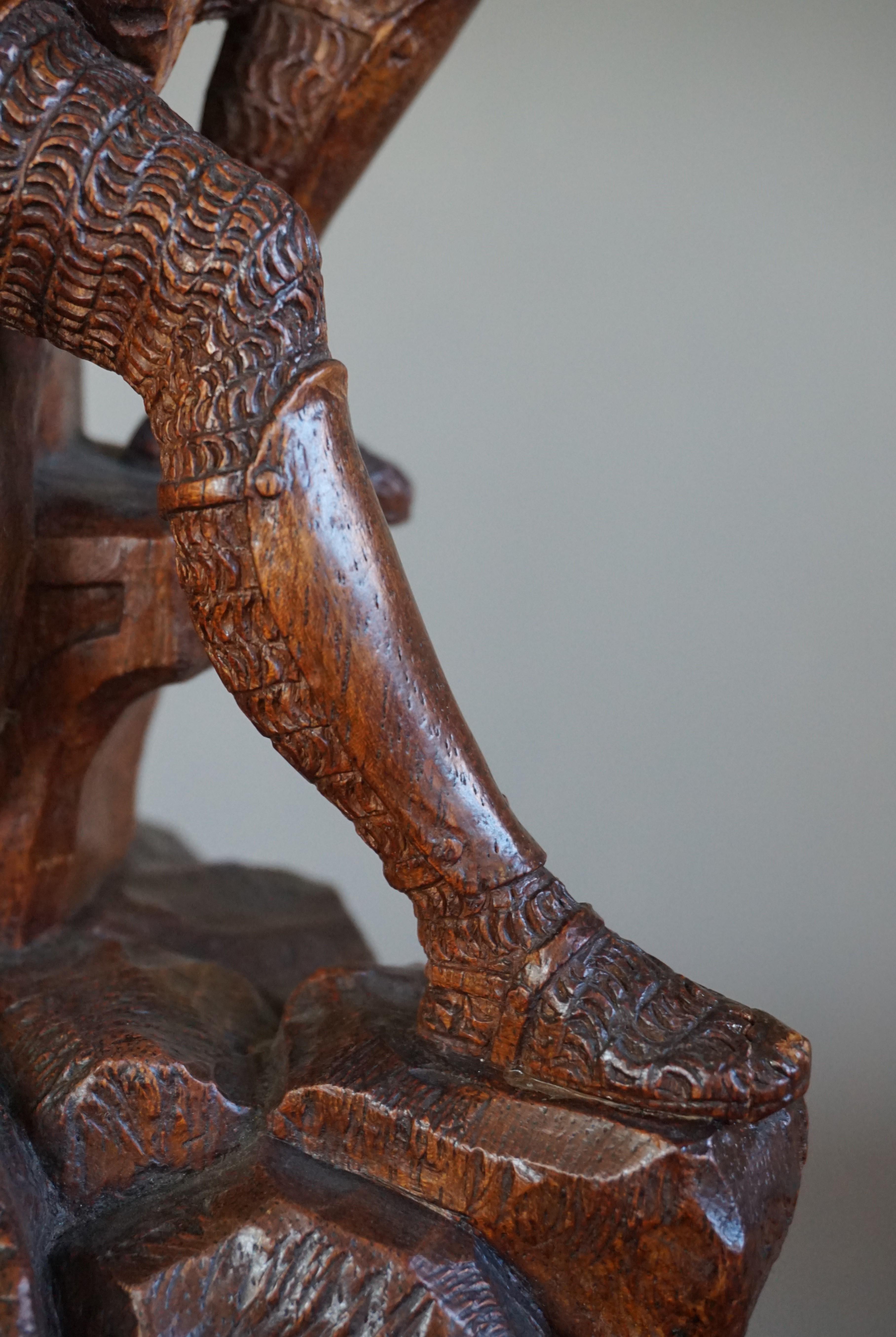 Stunning Hand Carved Early 20th Century Wooden Knight Sculpture by E. Moens 8