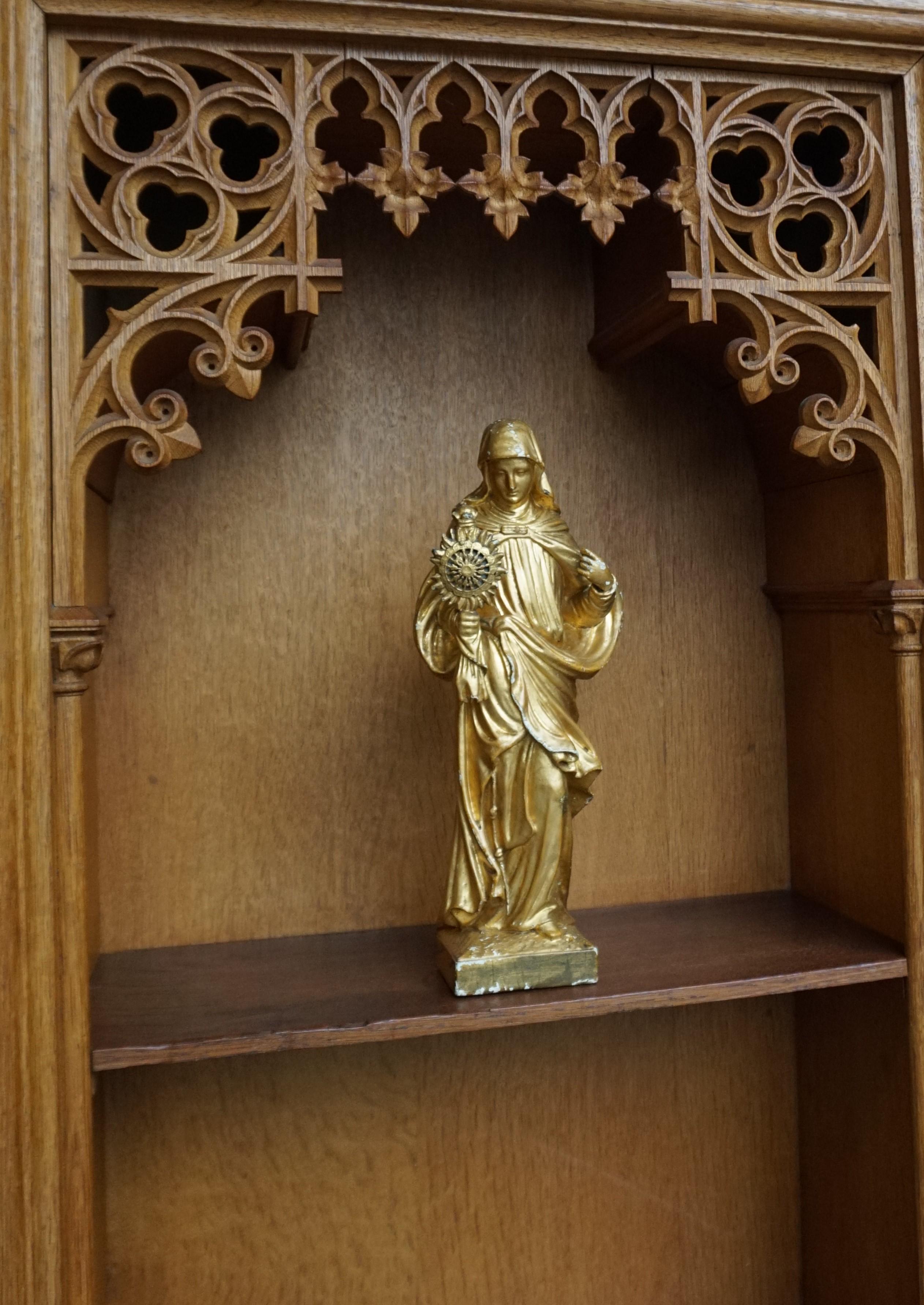 Stunning Hand Carved Light Oak Antique Gothic Revival Bookcase / Shrine Cabinet 3