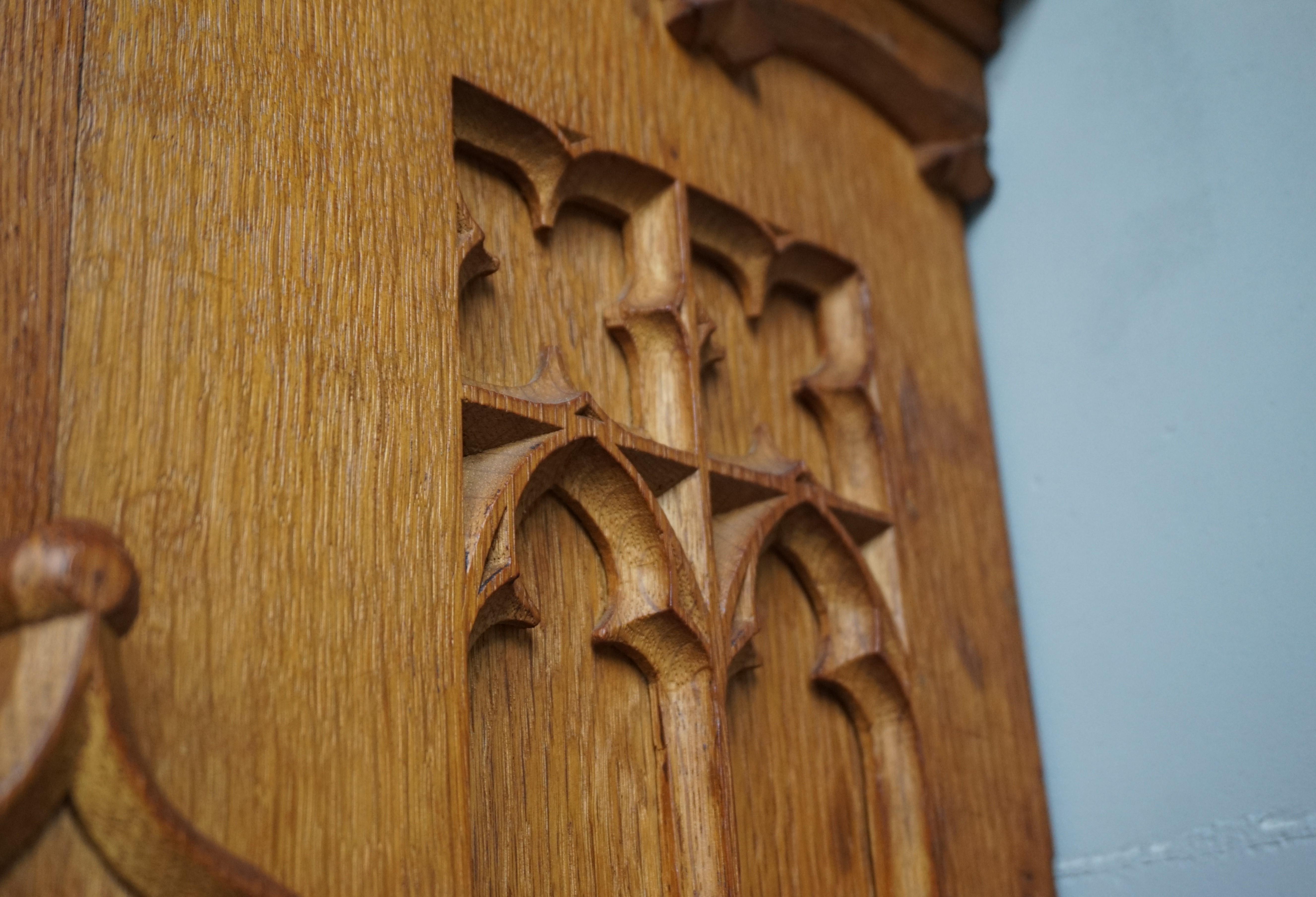 Stunning Hand Carved Light Oak Antique Gothic Revival Bookcase / Shrine Cabinet 6