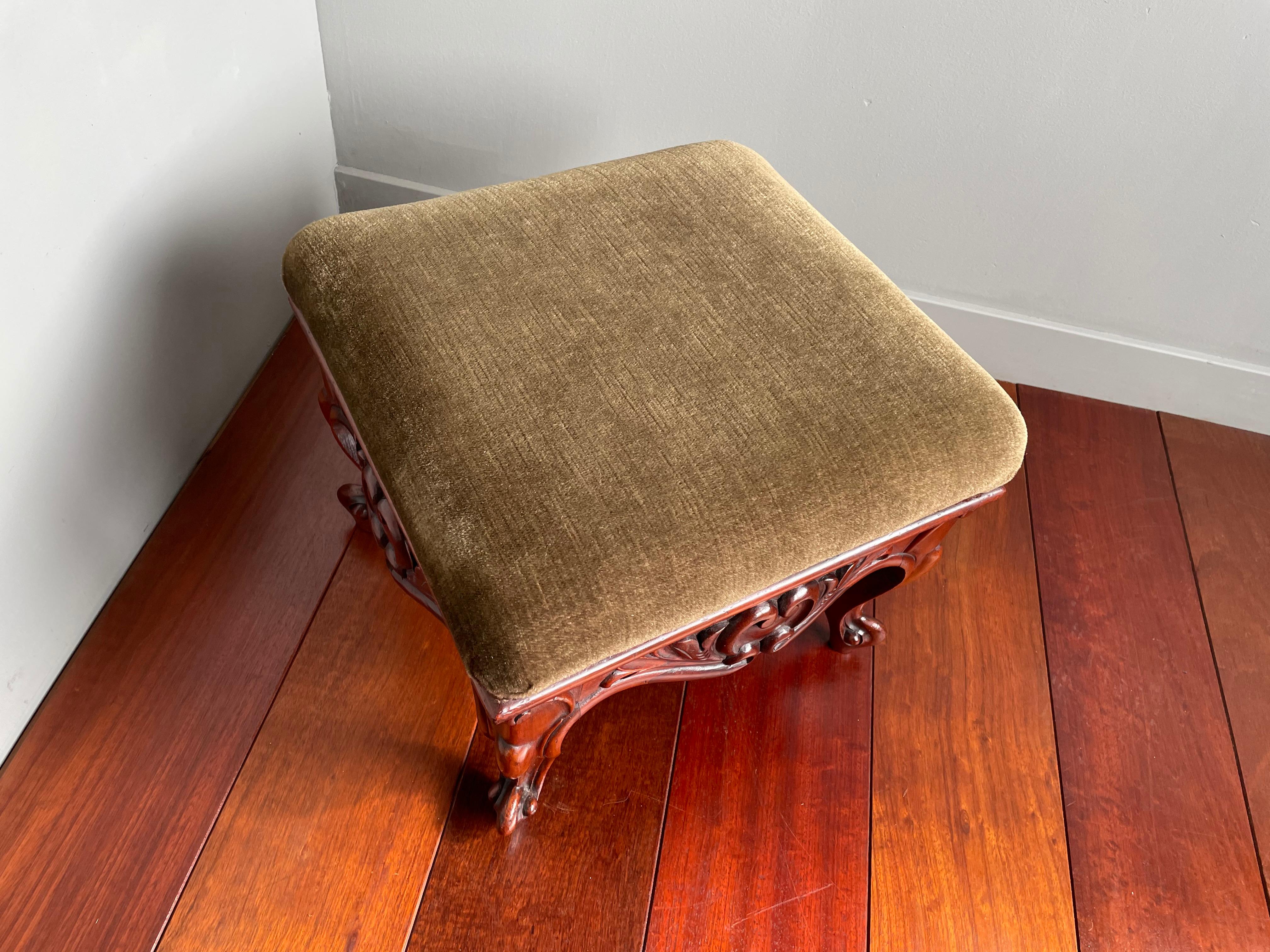 old fashioned foot stool