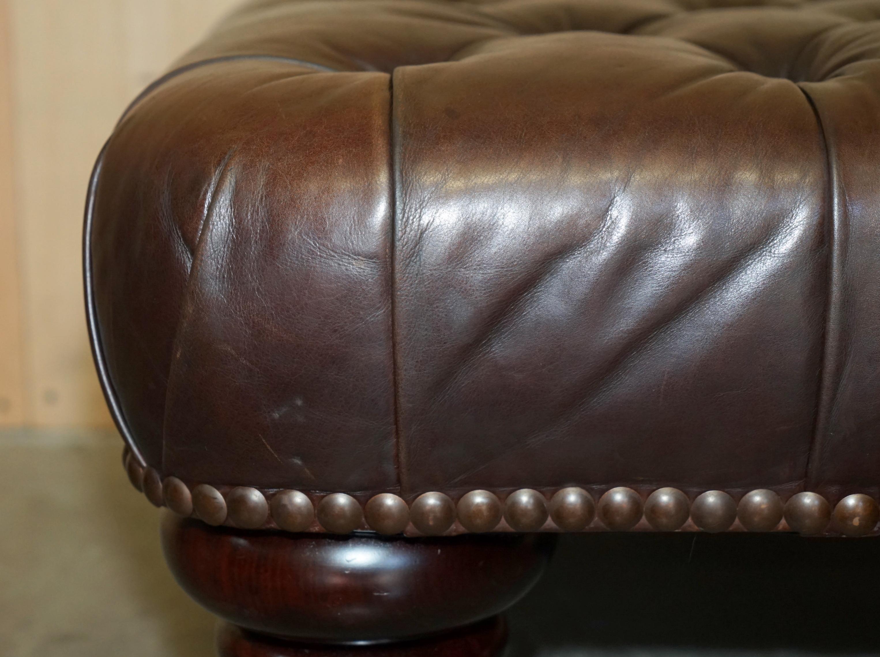 Hand-Crafted STUNNiNG HAND DYED BROWN LEATHER GEORGE SMITH CHESTERFIELD TUFTED FOOTSTOOL