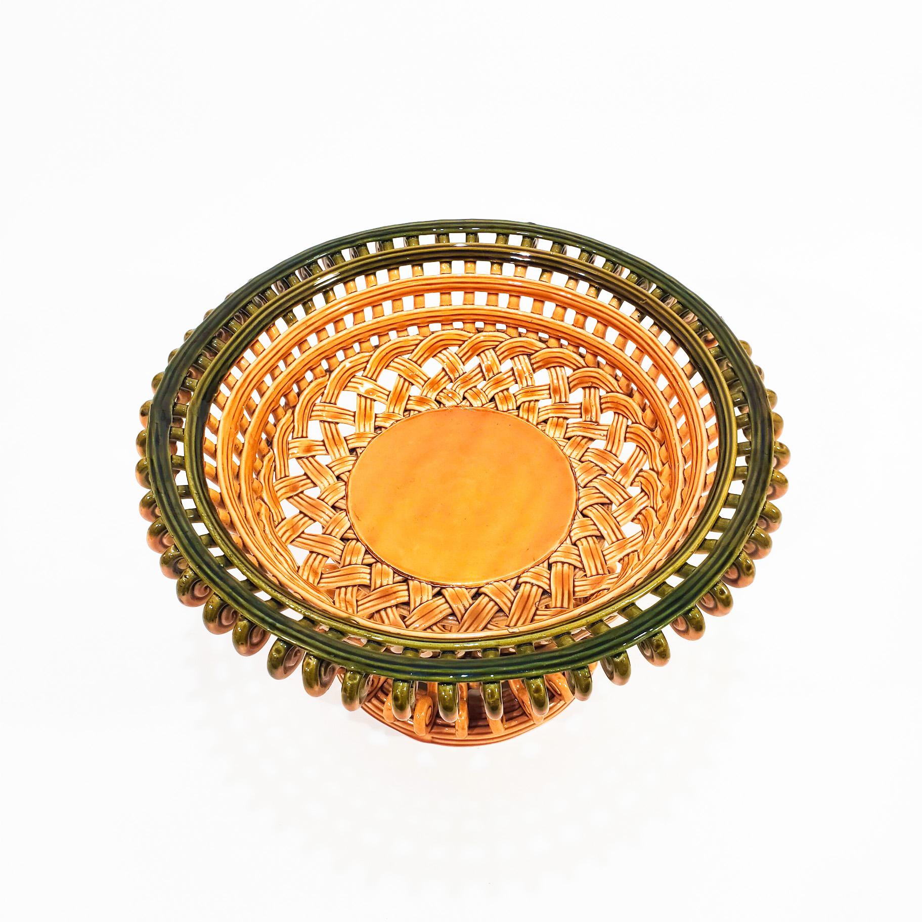 Baroque Revival Stunning hand-made ceramic centerpiece from Manises, Spain, 1960s For Sale