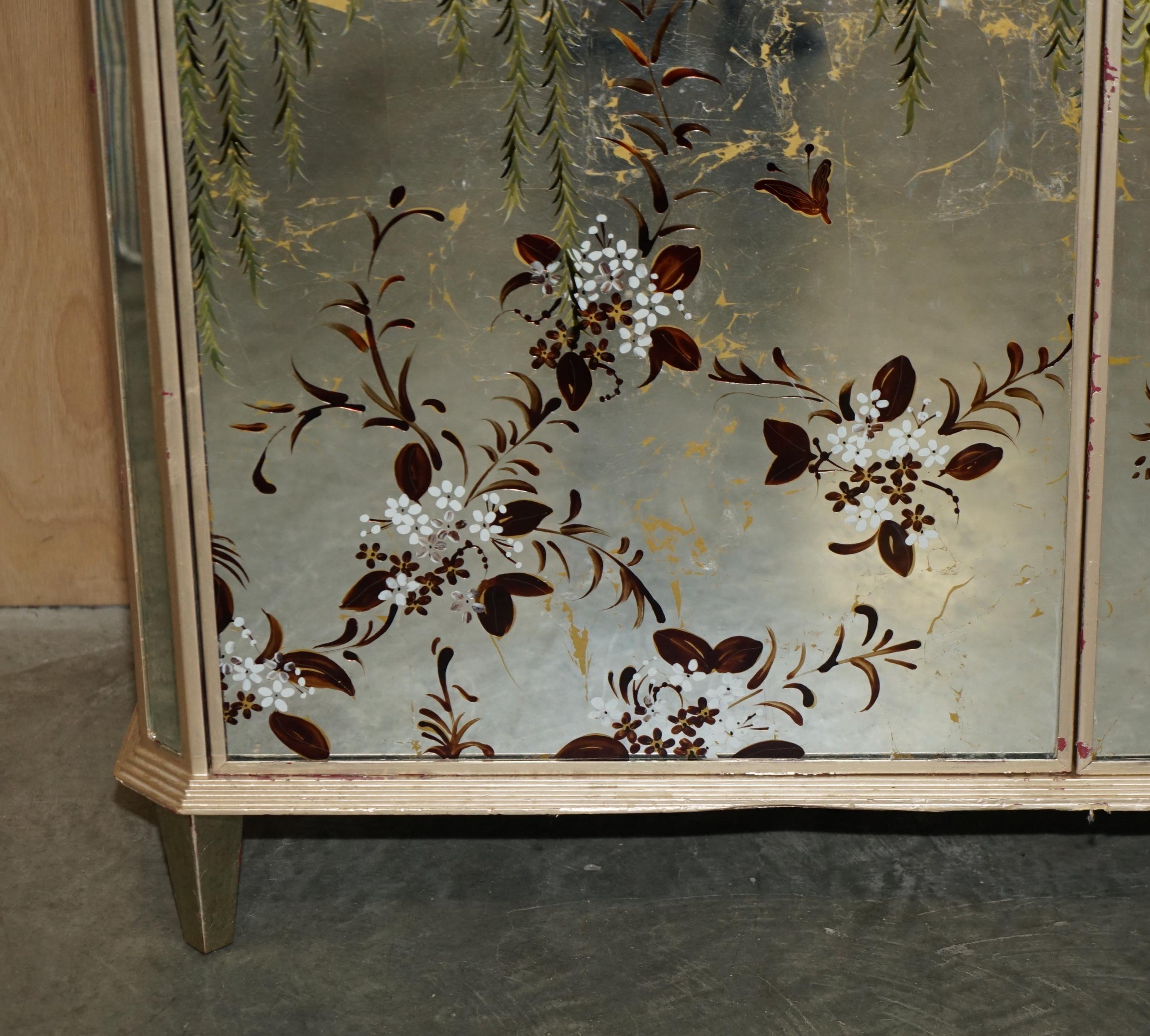English STUNNING HAND PAINTED VENETIAN SiDEBOARD WITH BUILT IN FRIDGE & FITTED DRAWERS For Sale