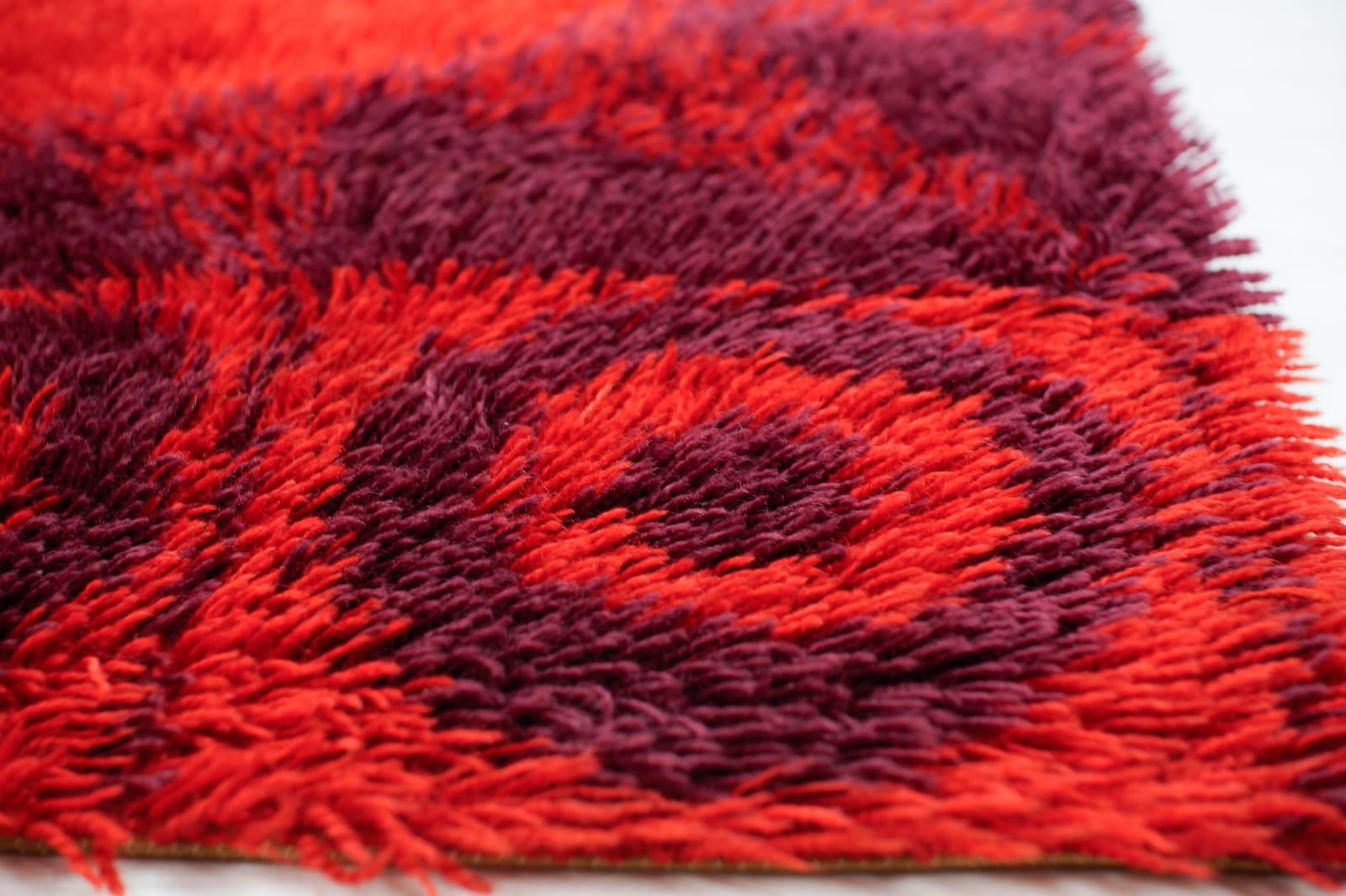 Superbe tapis en laine de l'ère spatiale fait à la main, Allemagne, années 1970 en vente 5