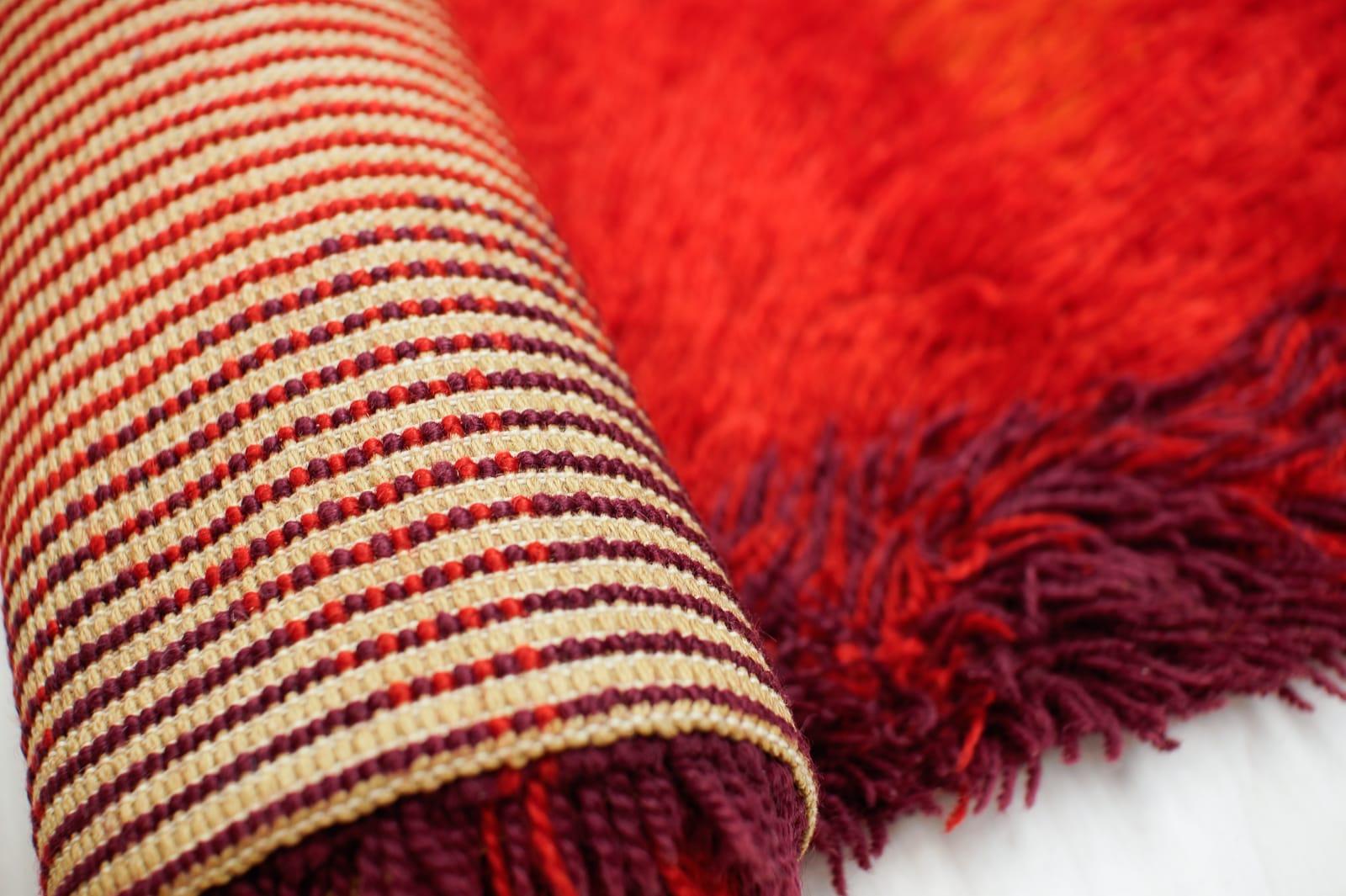 Superbe tapis en laine de l'ère spatiale fait à la main, Allemagne, années 1970 en vente 7