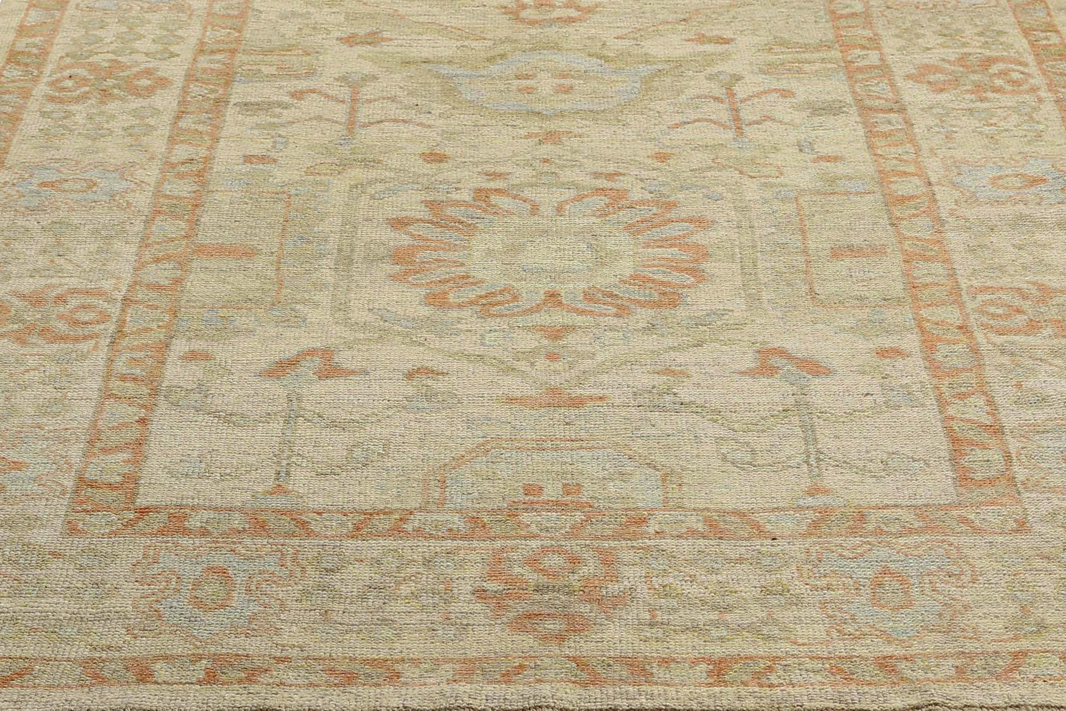 Stunning handmade Turkish Oushak Rug For Sale 4