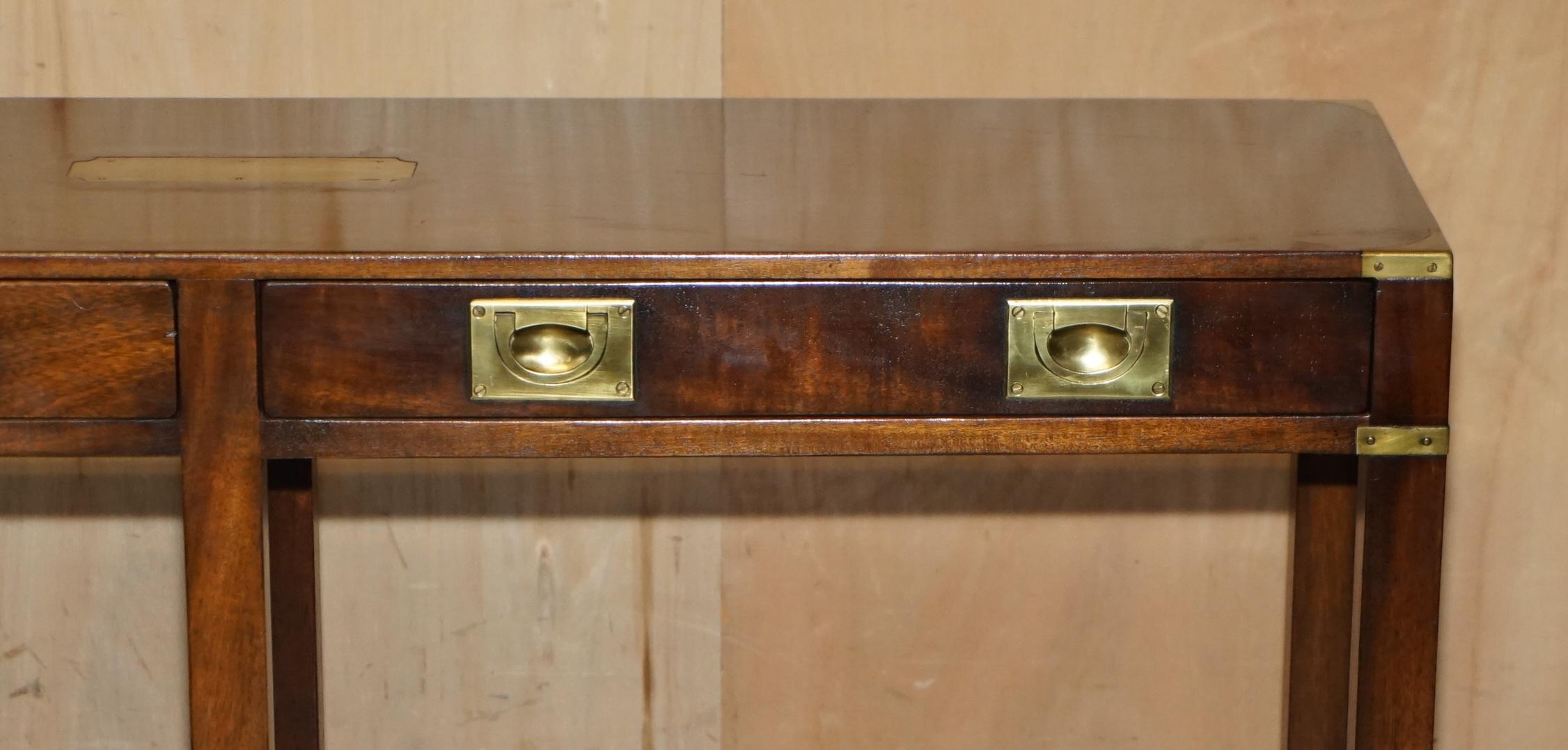 STUNNiNG HARRODS LONDON KENNEDY TWIN DRAWER MILITARY CAMPAIGN CONSOLE TABLE For Sale 1
