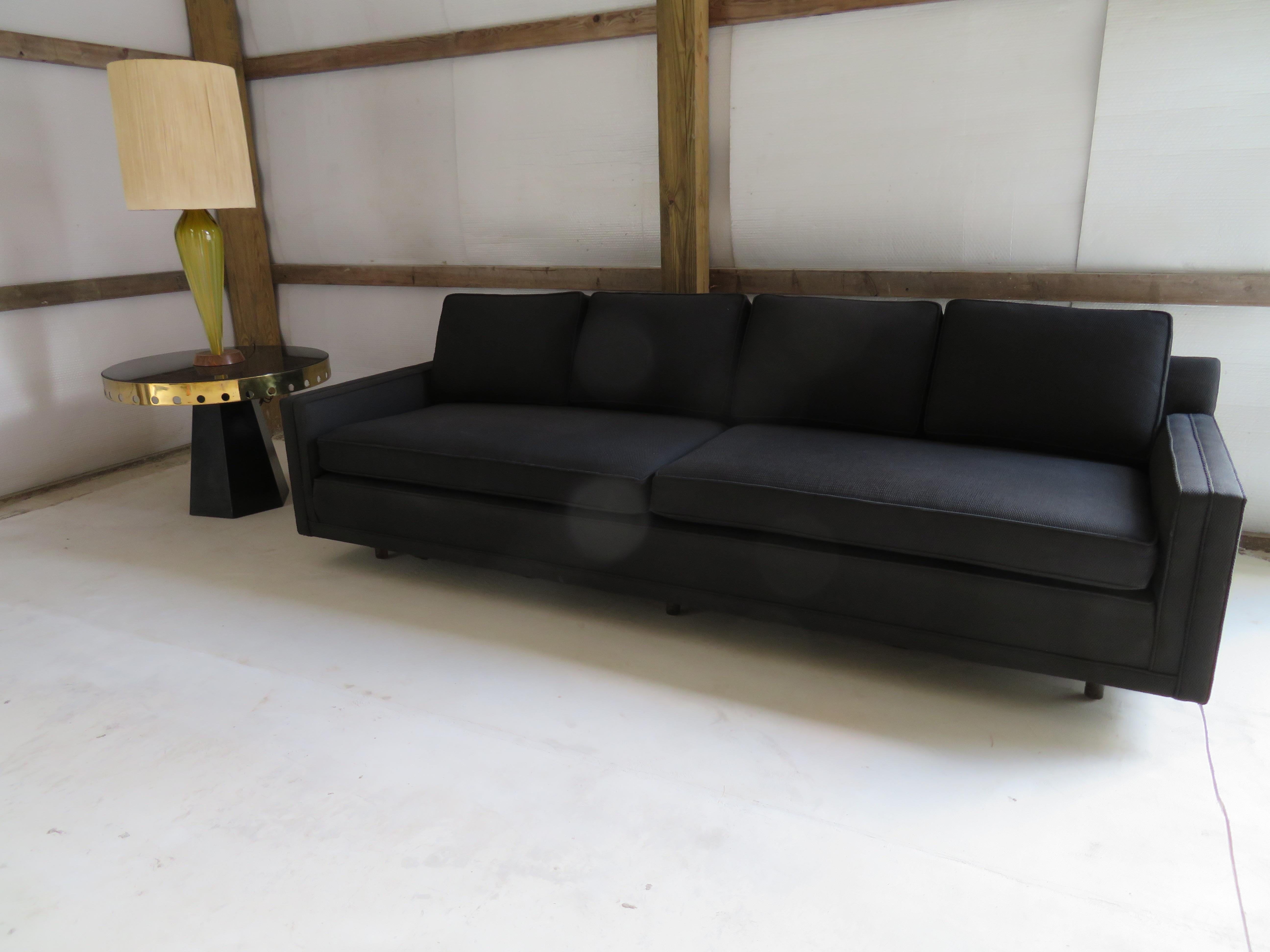 Stunning Harvey Probber 4-Seat Sofa Mid-Century Modern en vente 8