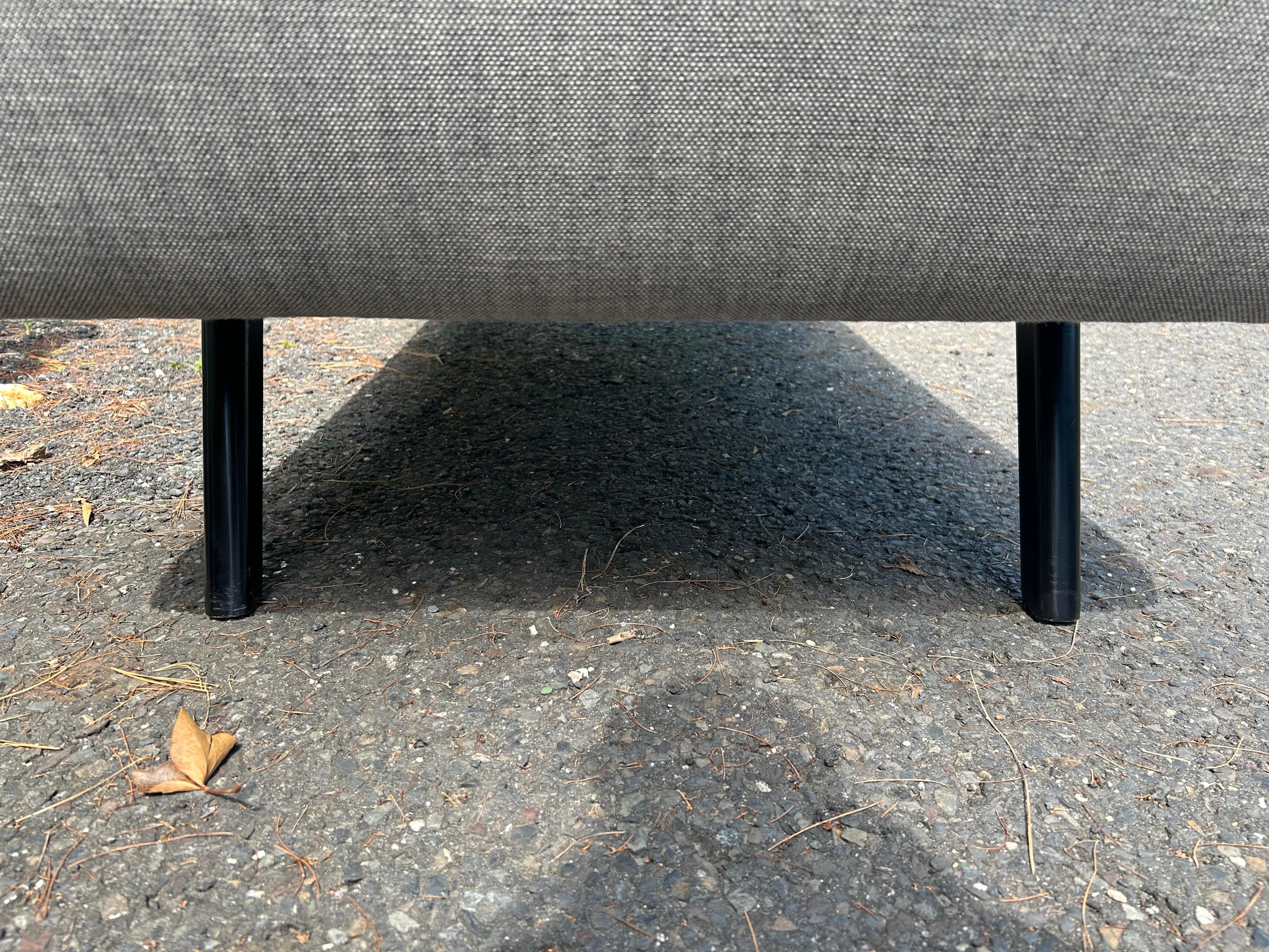 Stupefacente Chaise Lounge Contour in stile Harvey Probber, metà del secolo scorso. in vendita 9
