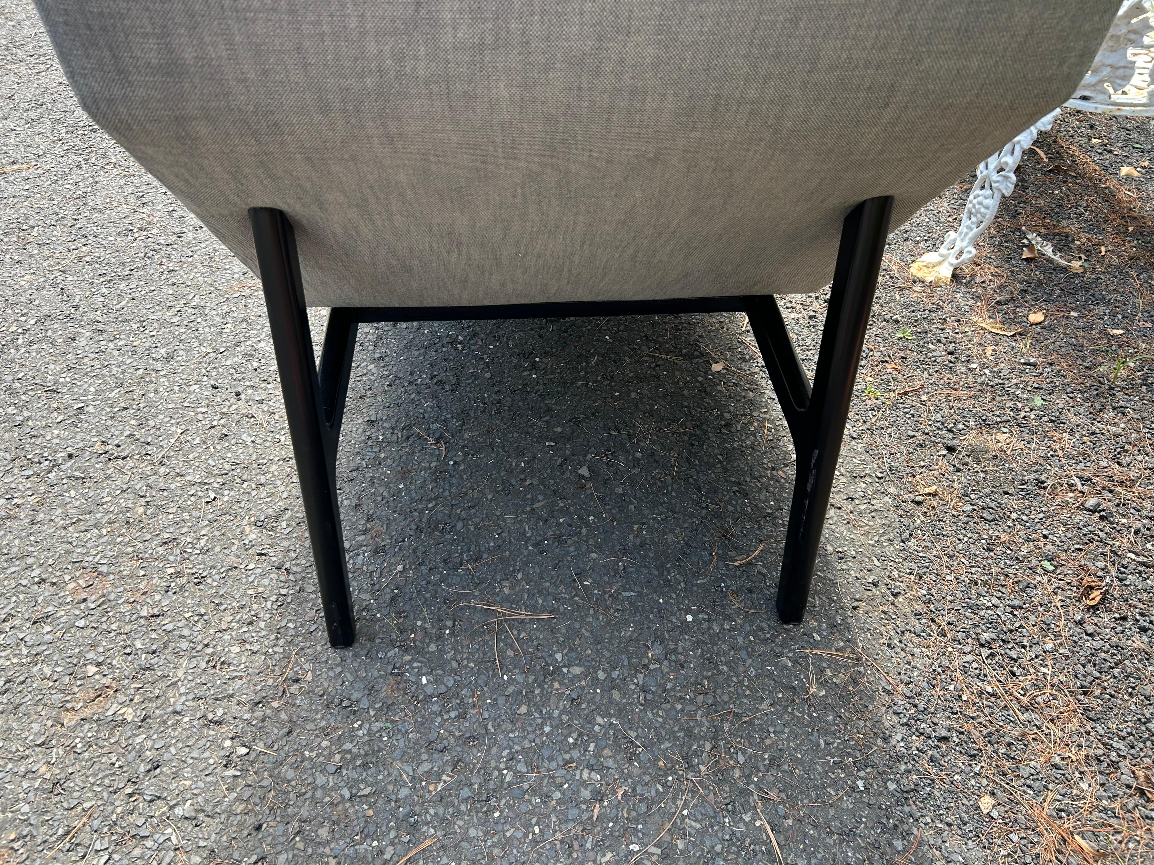 Stupefacente Chaise Lounge Contour in stile Harvey Probber, metà del secolo scorso. In condizioni buone in vendita a Pemberton, NJ