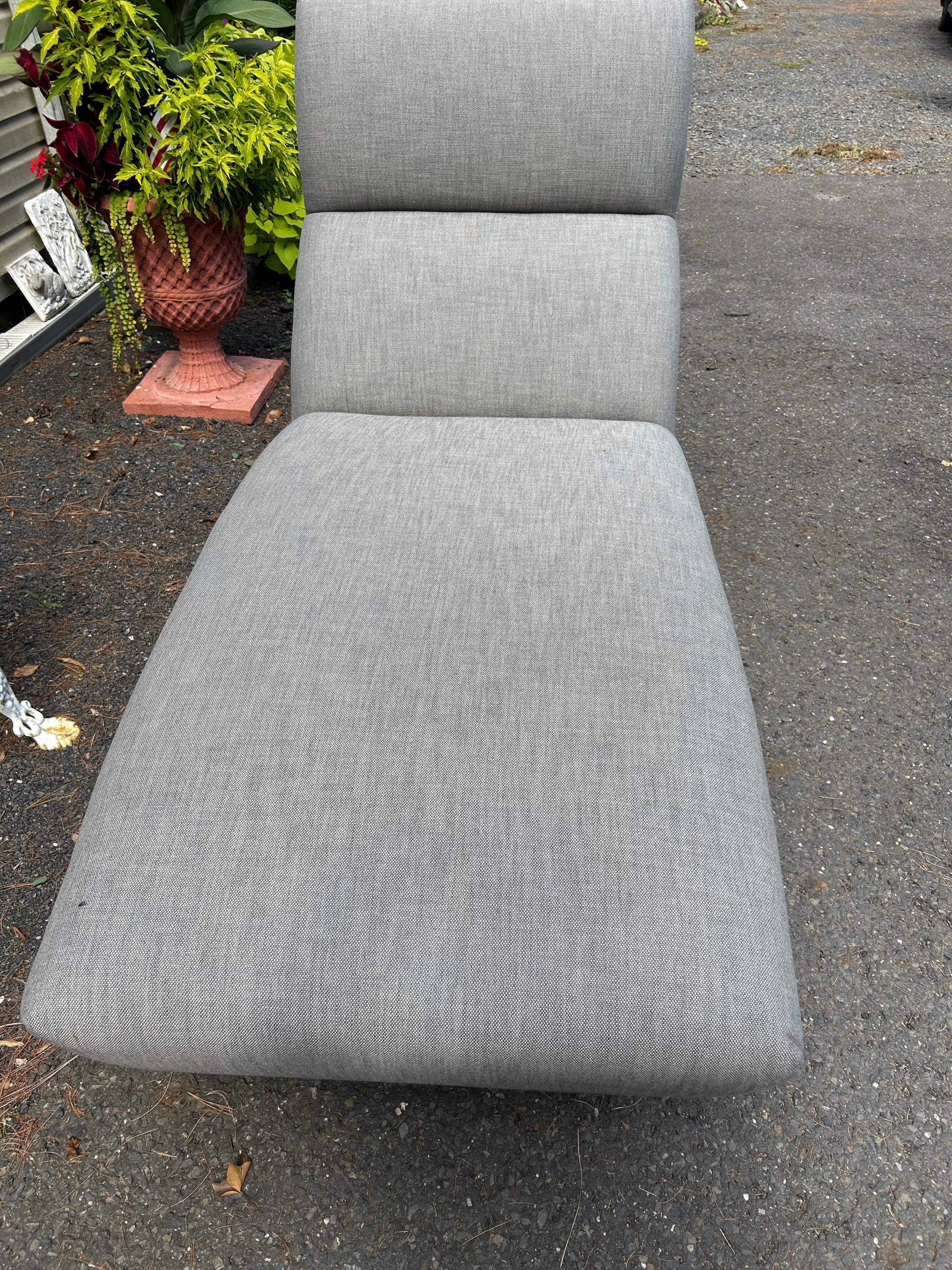 Stupefacente Chaise Lounge Contour in stile Harvey Probber, metà del secolo scorso. in vendita 1