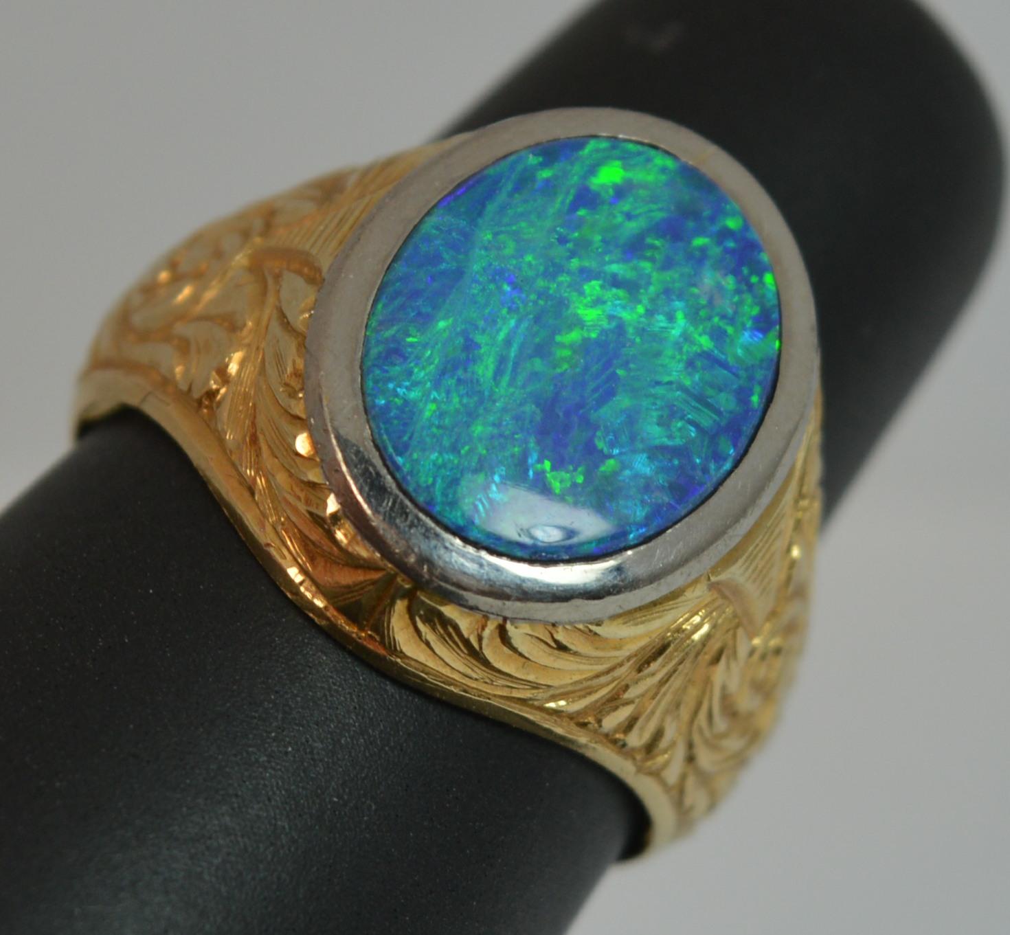 Stunning Heavy 18 Carat Gold and Opal Doublet Signet Ring 5