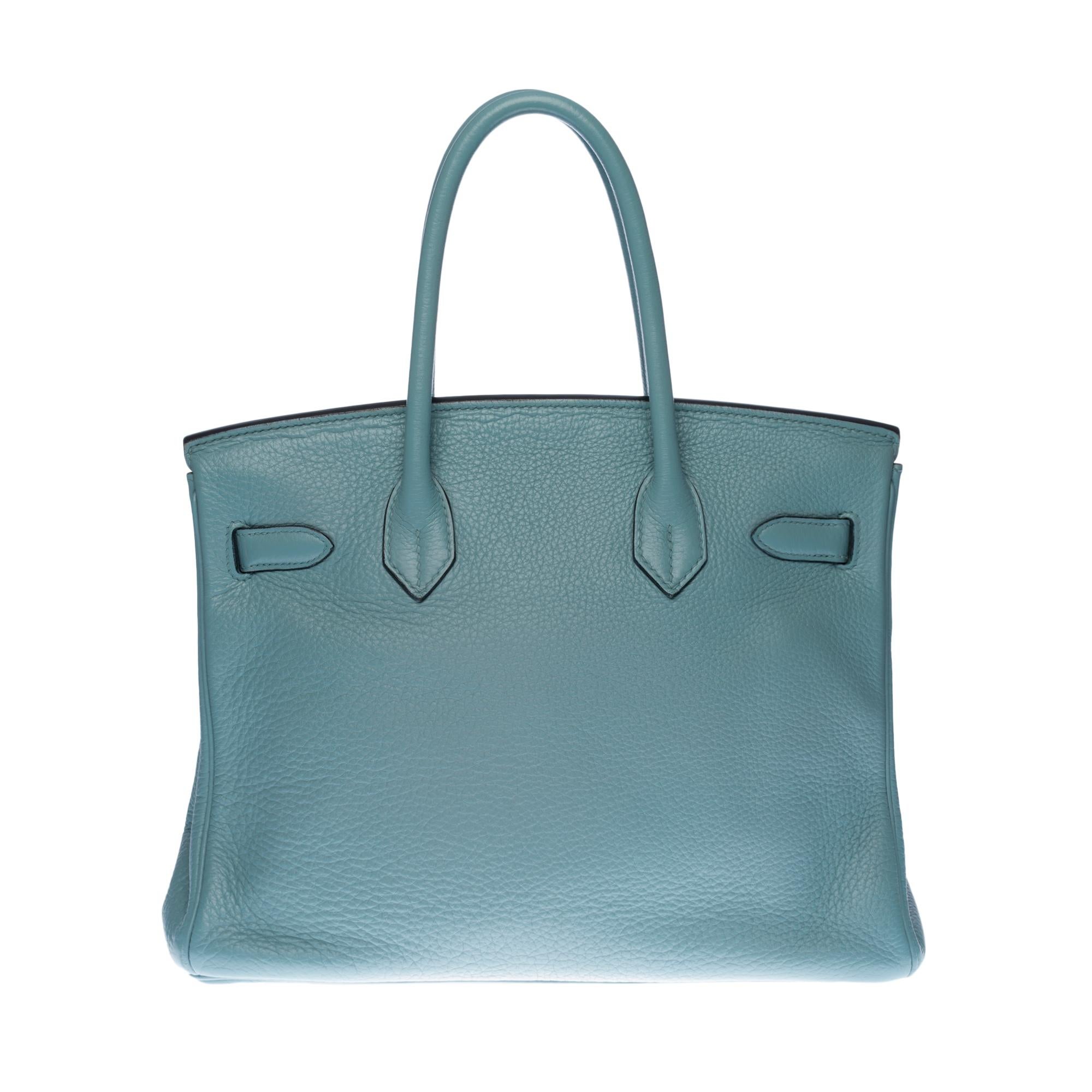 Beautiful Hermes Birkin handbag 30 cm in Bleu ciel Togo leather, Palladium silver metal hardware, double blue leather handle for a hand carry

Flap closure
Blue leather inner lining
A zipped pocket, a patch pocket
Signature: 