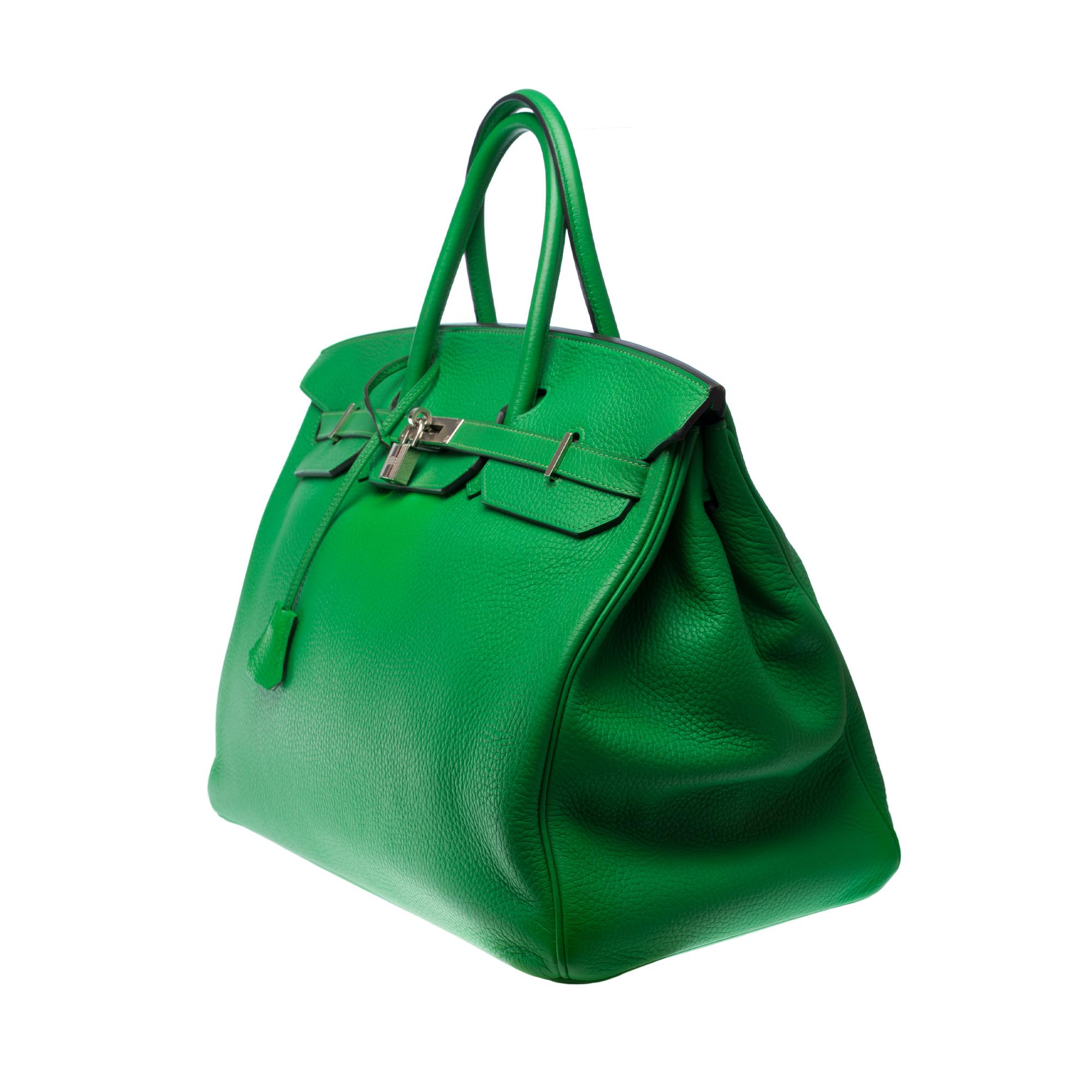 Stunning Hermes Birkin 40 handbag in Green Bamboo Togo leather, PHW For Sale 1