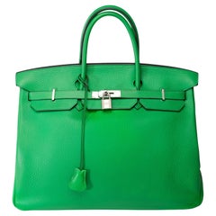 Impresionante bolso Hermes Birkin 40 de piel Togo Bambú Verde, PHW
