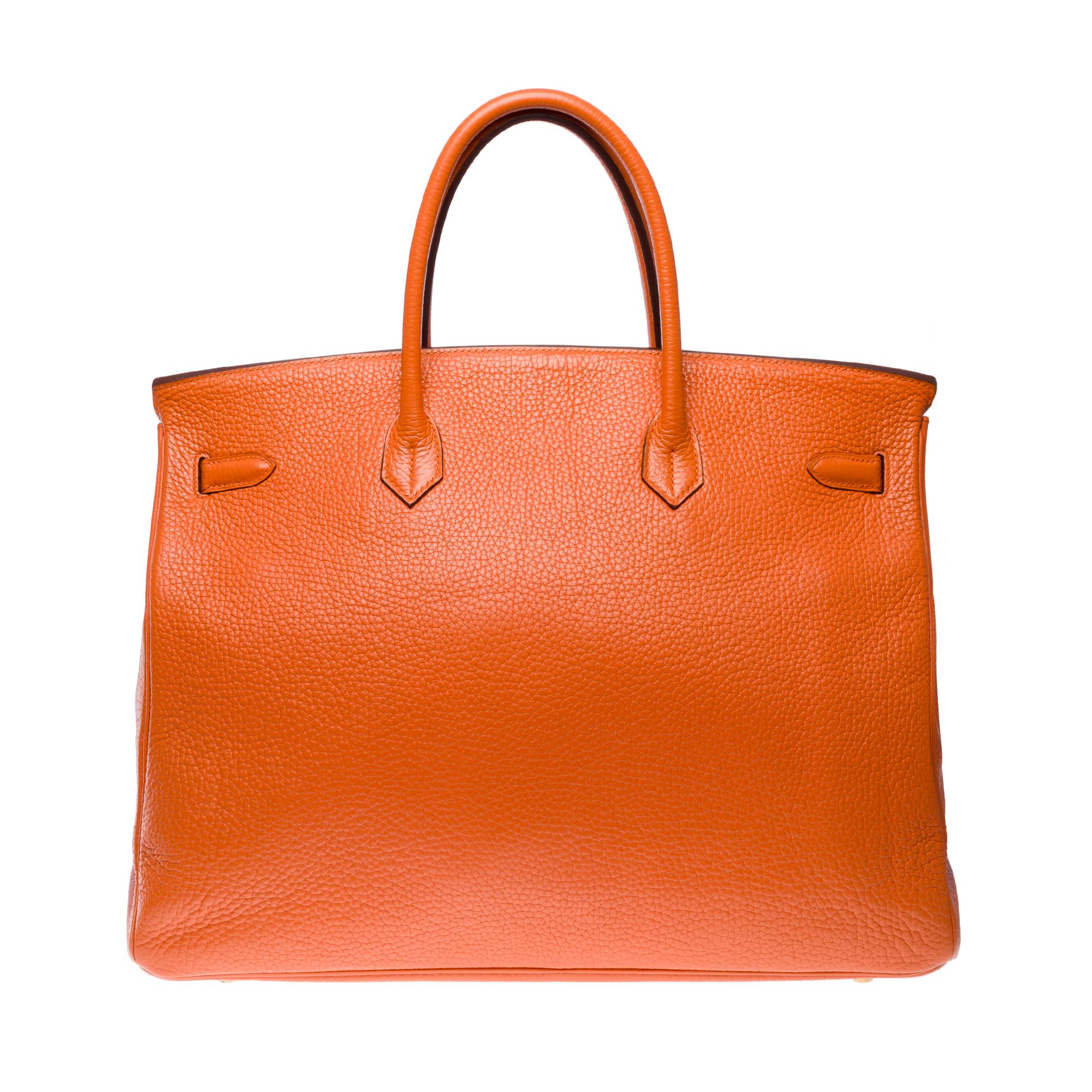 Stunning Hermes Birkin 40 handbag in Orange H Togo leather, GHW In Good Condition In Paris, IDF