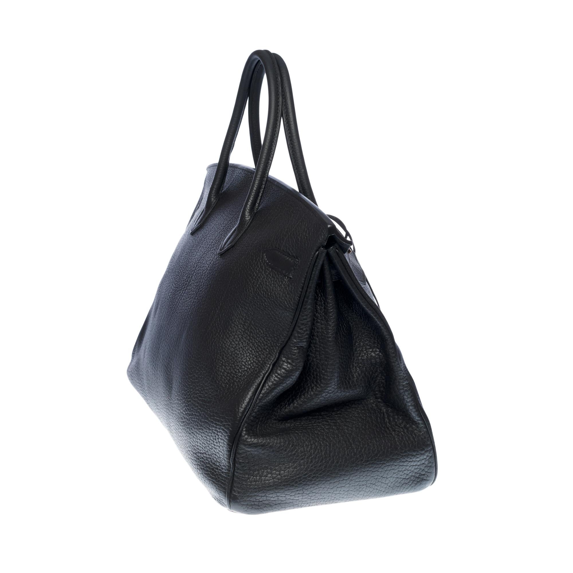 Women's or Men's Stunning Hermes Birkin 40cm handbag in Black Togo leather, GHW