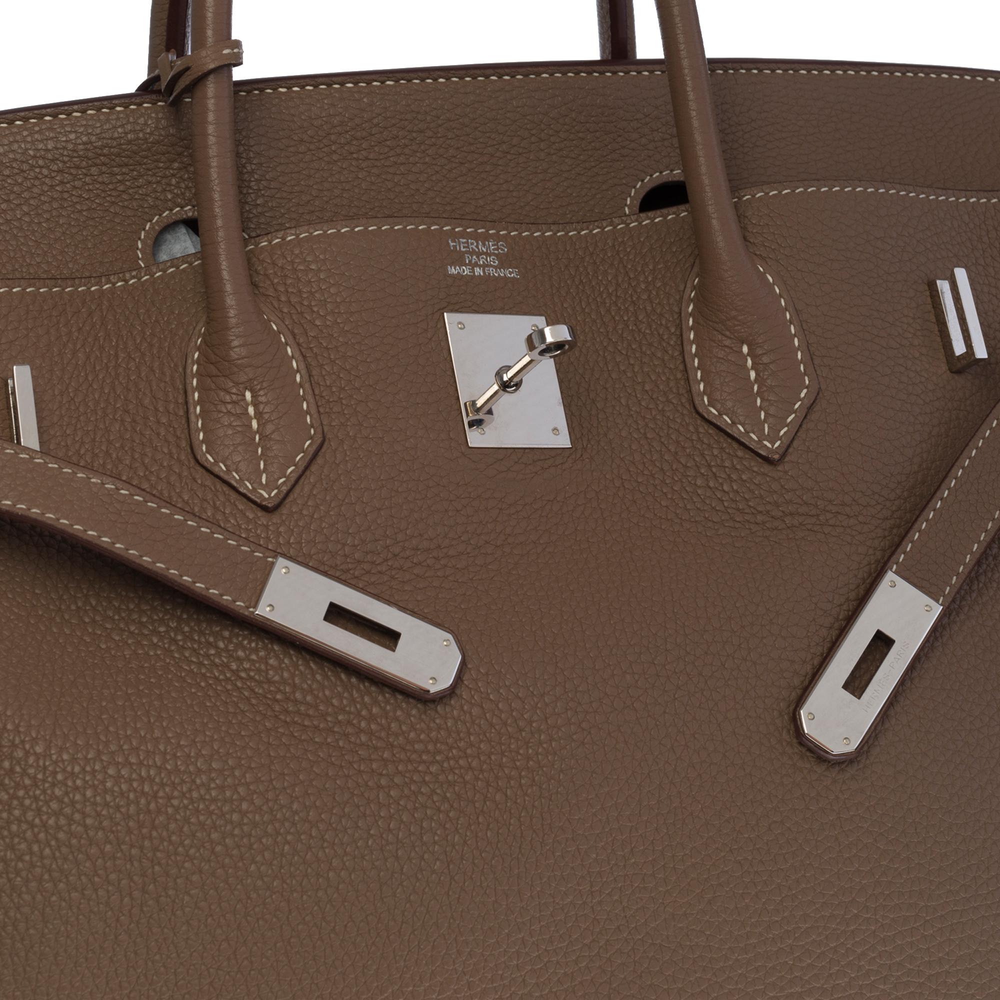 Stunning Hermes Birkin 40cm handbag in Etoupe Togo leather, SHW In Good Condition In Paris, IDF