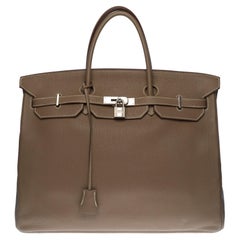 Stunning Hermes Birkin 40cm handbag in Etoupe Togo leather, SHW