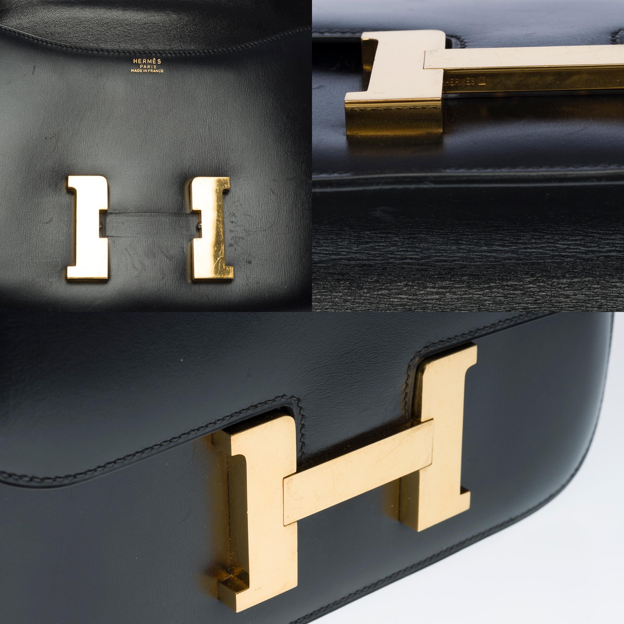 Stunning Hermes Constance 23 shoulder bag in black box calfskin leather, GHW 2