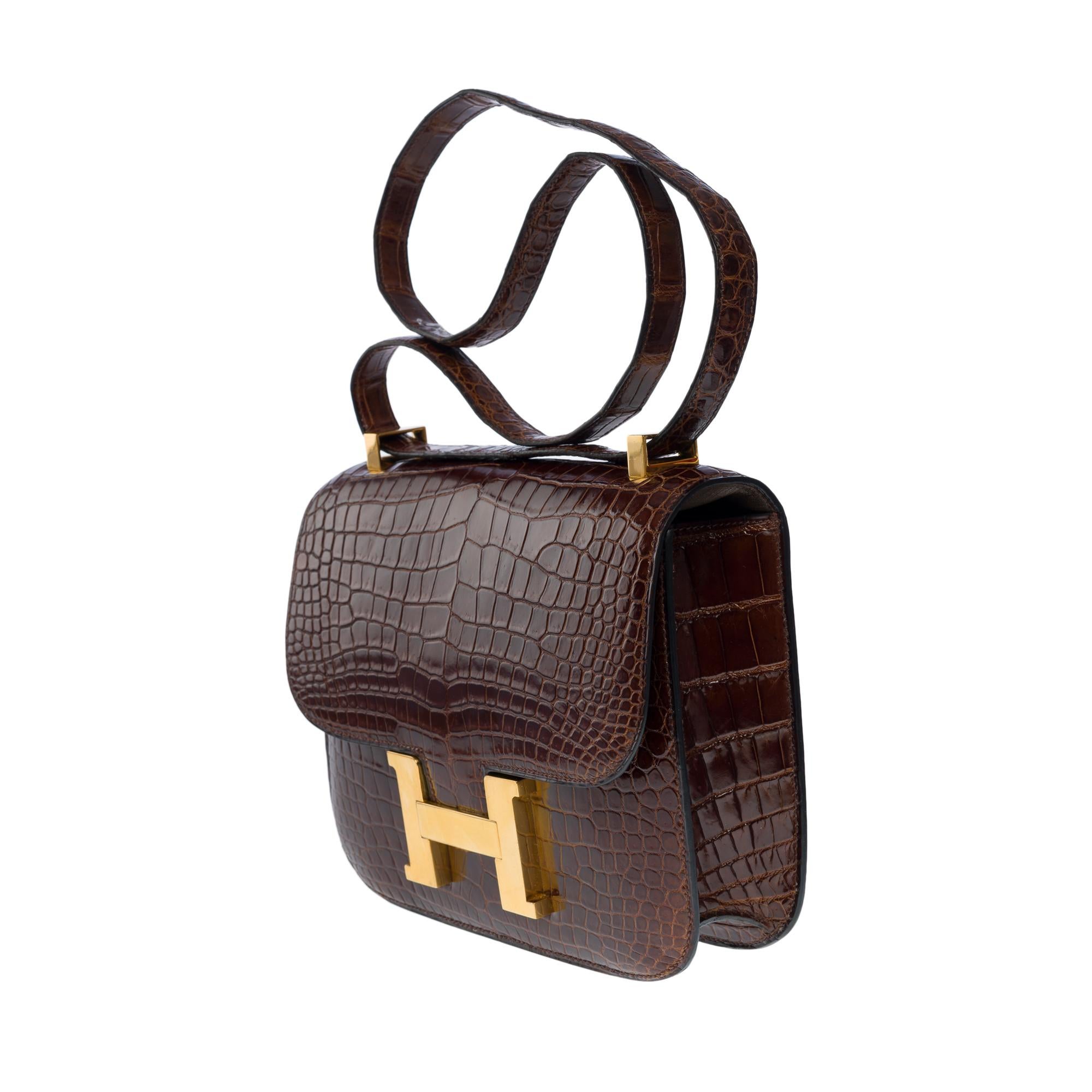 Women's Stunning Hermès Constance shoulder bag in brown Crocodile Porosus leather , GHW
