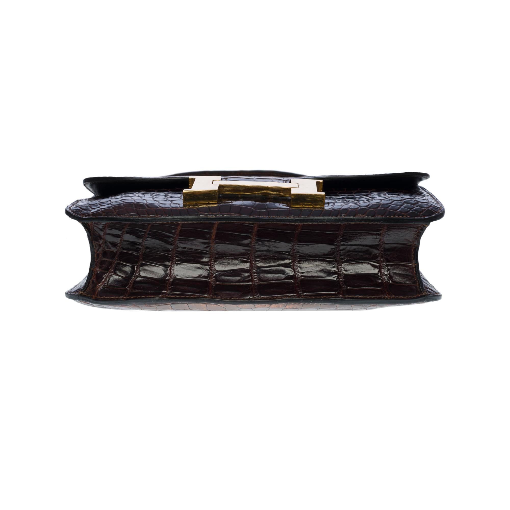 Stunning Hermès Constance shoulder bag in brown Crocodile Porosus leather , GHW 3