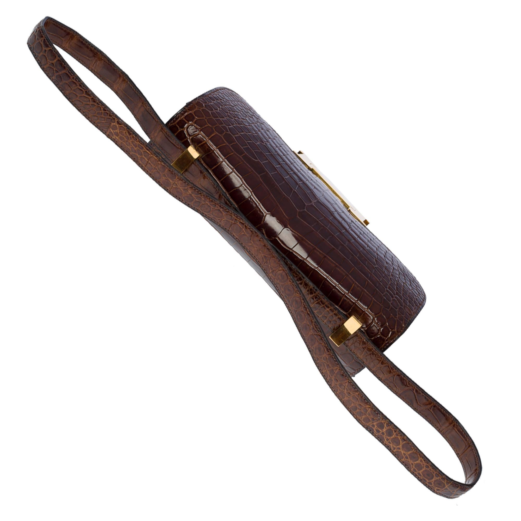 Stunning Hermès Constance shoulder bag in brown Crocodile Porosus leather , GHW 5