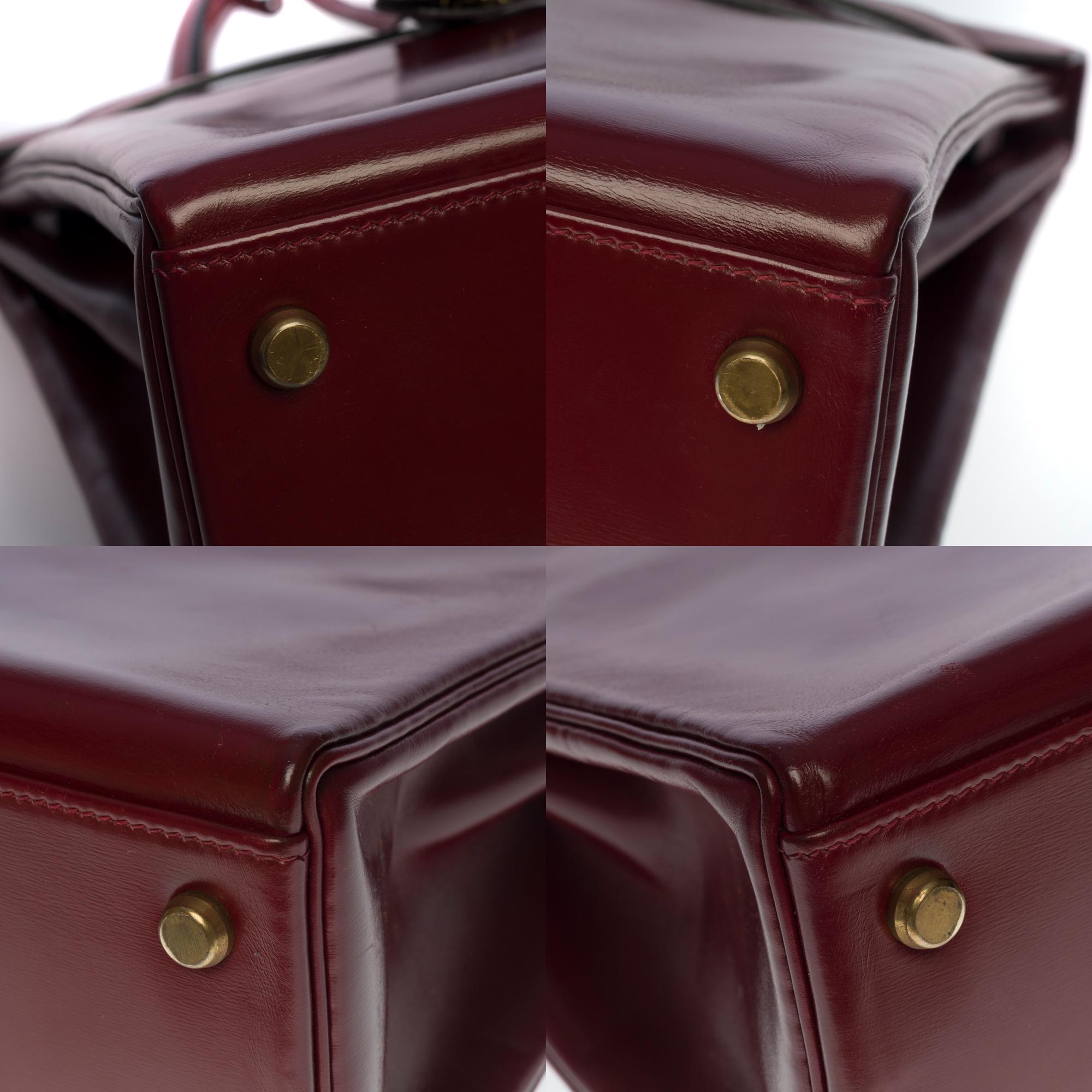 Stunning Hermès Kelly 32 handbag in Burgundy Calf box leather, GHW 3