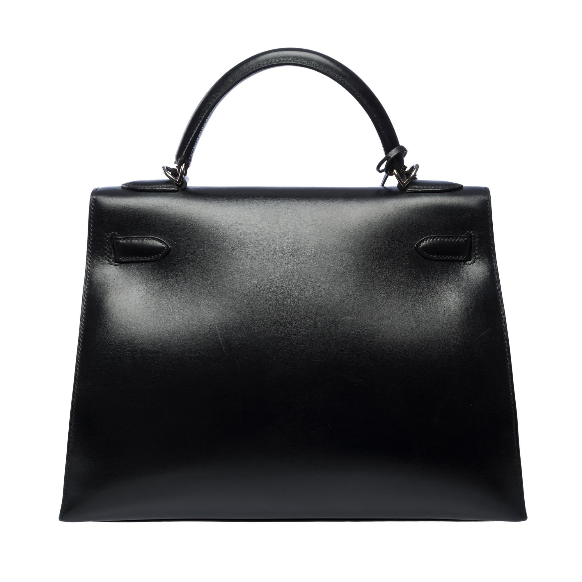 Stunning Hermès Kelly 32 sellier handbag strap in Black Box Calf leather, PHW In Good Condition For Sale In Paris, IDF