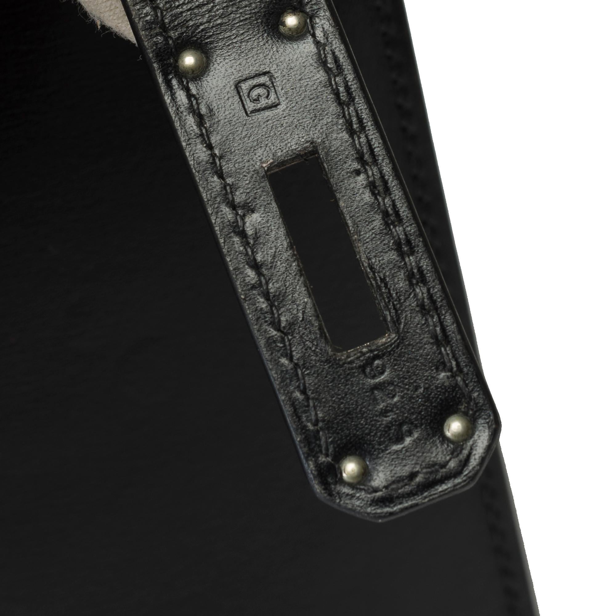 Stunning Hermès Kelly 32 sellier handbag strap in Black Box Calf leather, PHW For Sale 3