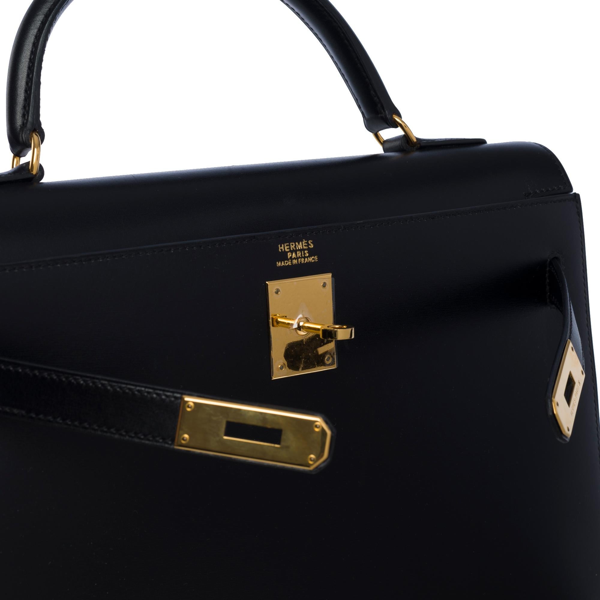 Women's Stunning Hermès Kelly 32 sellier handbag strap in Box calf leather, GHW For Sale