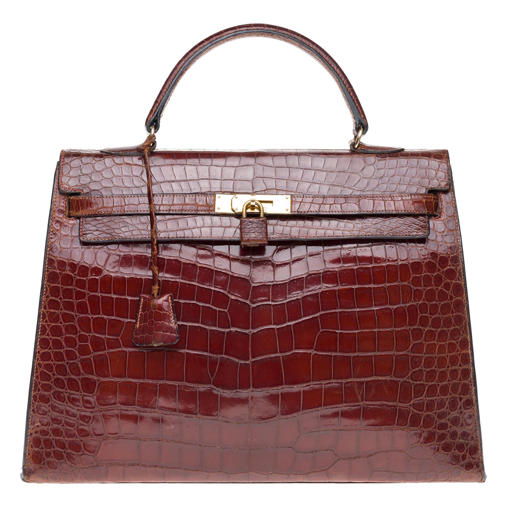 Stunning Hermes Kelly 35 handbag in Brown Crocodile Leather, golden hardware