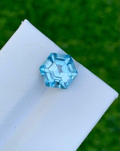 Stunning Hexagon Cut Swiss Blue Topaz 3.95 Carats Topaz Ring Majestic Topaz