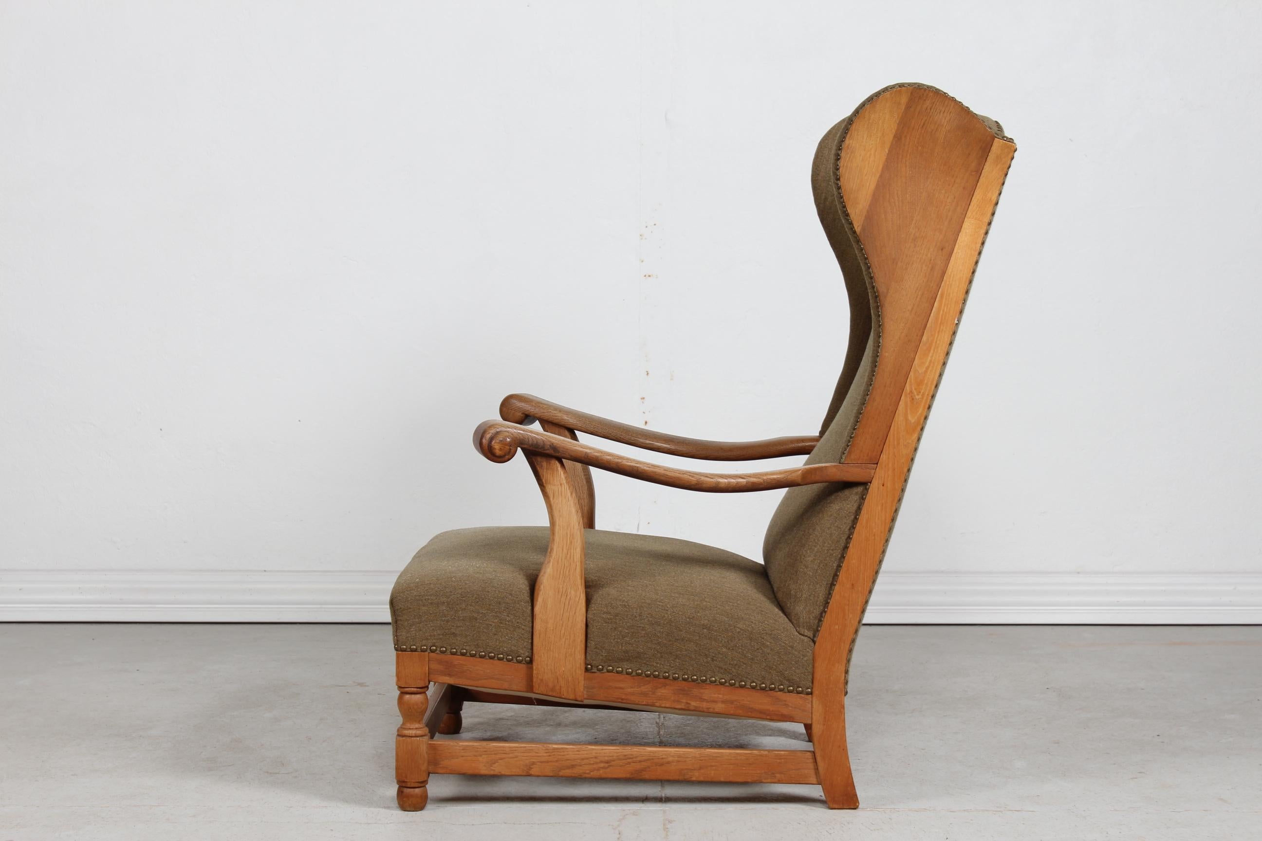 Stunning Highback King Chair of Solid Oak with Greenish Wool Denmark 1930-40 For Sale 1