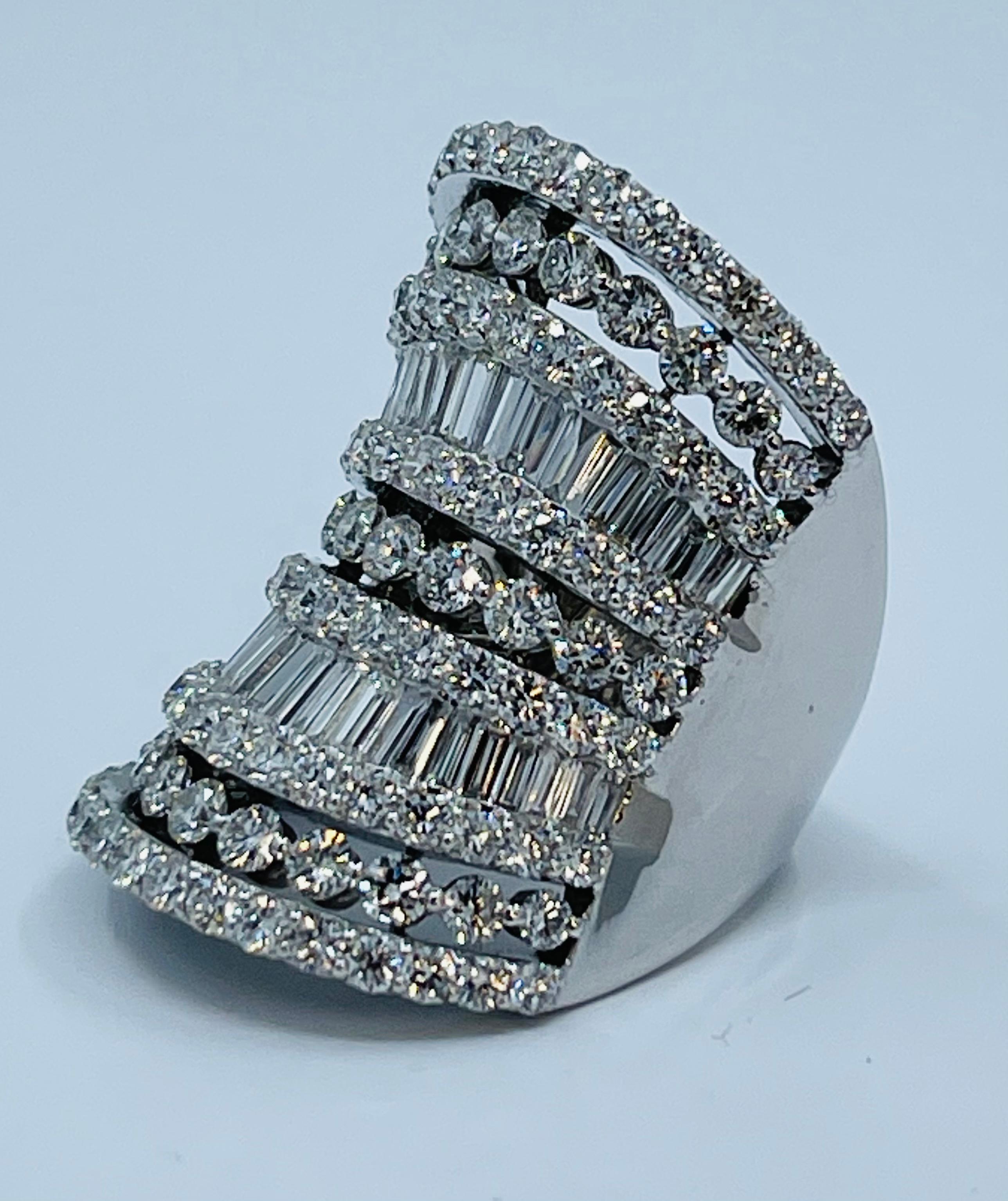 Stunning Huge 9 Carat Diamond Seven Layer 18 Karat White Gold Cocktail Band Ring 2