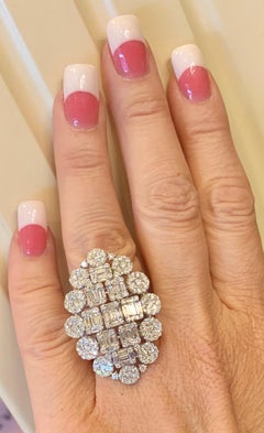 Huge Quality 8 Carat Modern Art Deco Design Diamond Cocktail Ring 18 Karat Gold