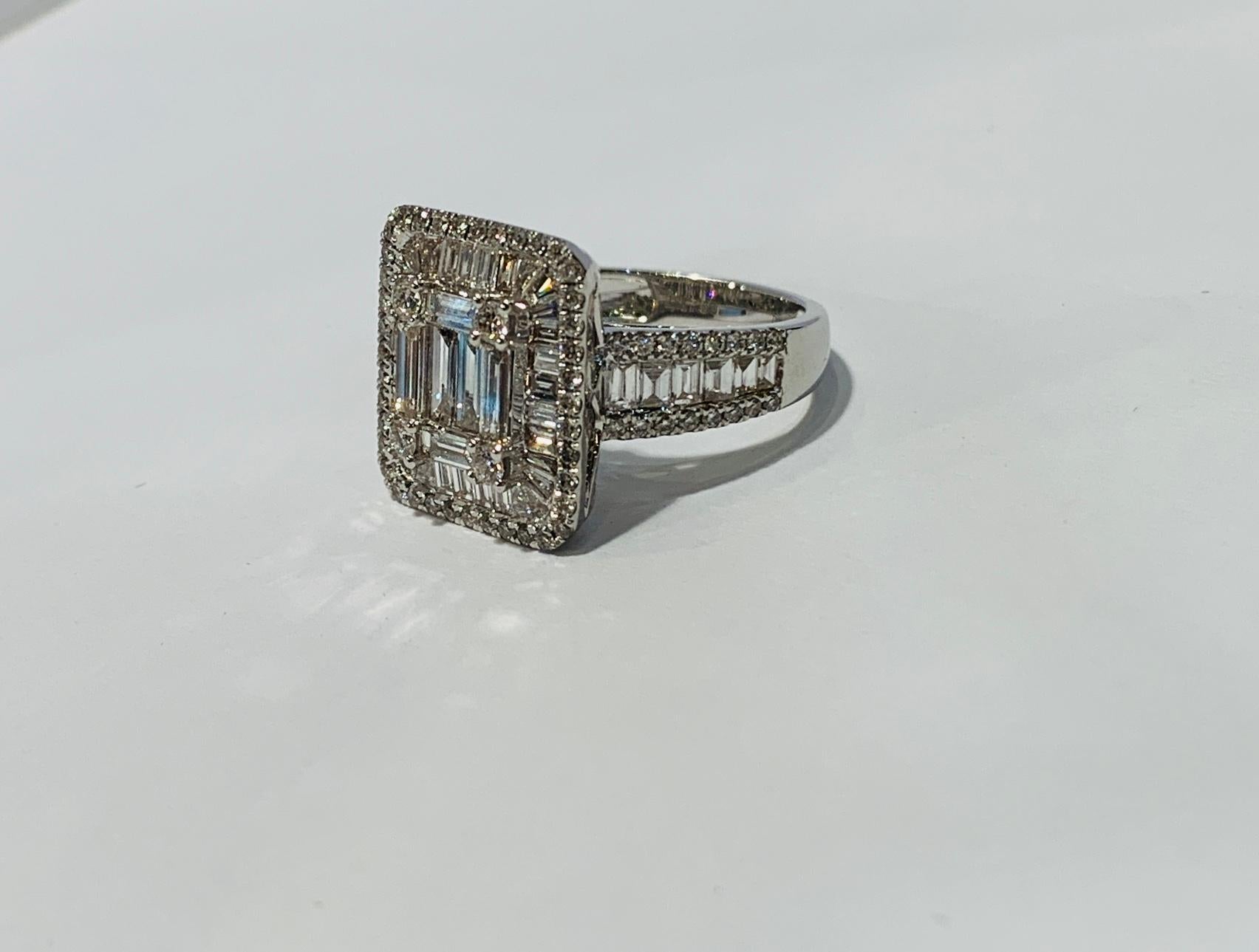 Stunning Invisibly Set Baguette and Round Diamond 18 Karat White Gold Ring In Excellent Condition In Tustin, CA