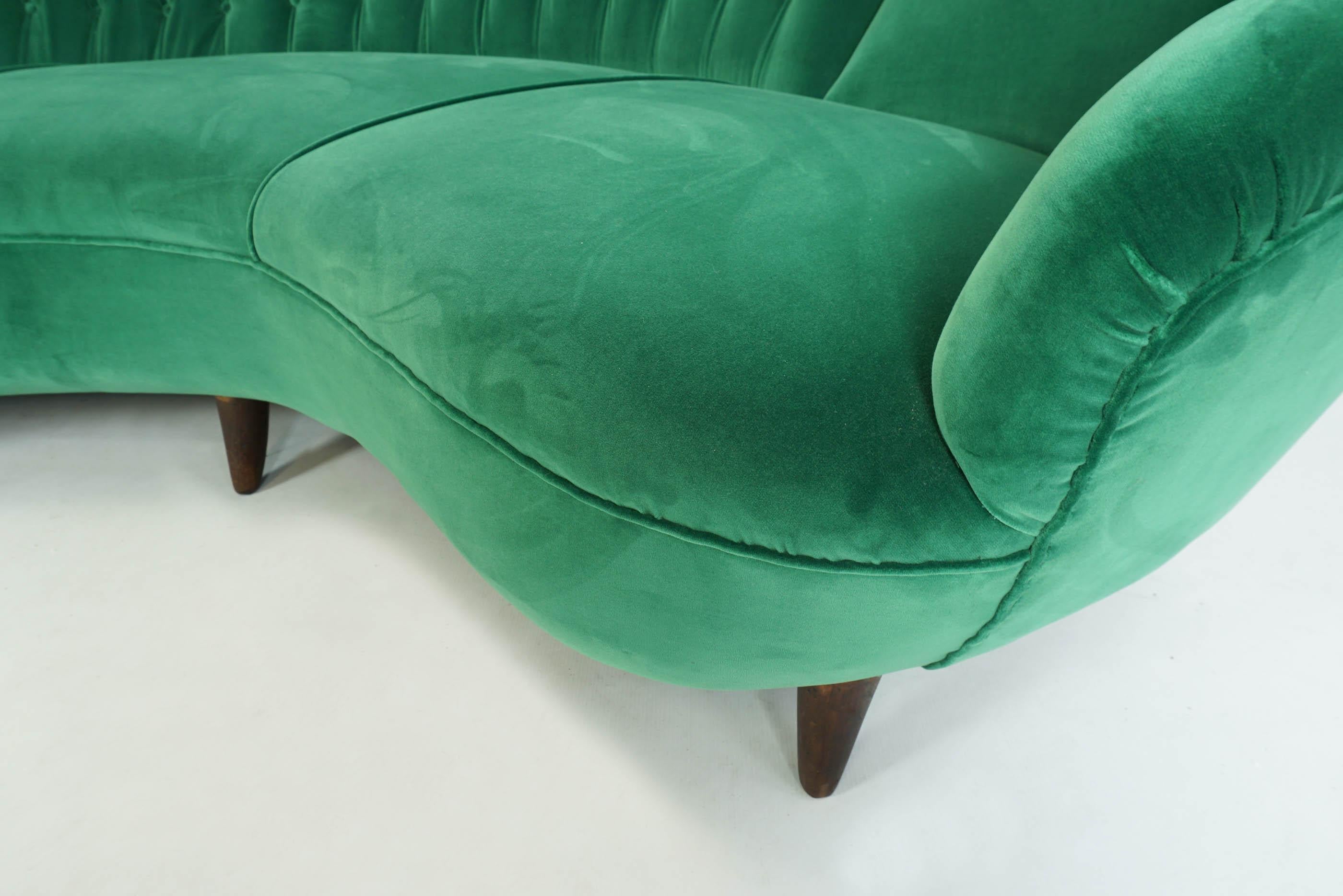 Upholstery Italian Design 1950 Cozy Curved Sofa New Covered with Dedar Green Velvet