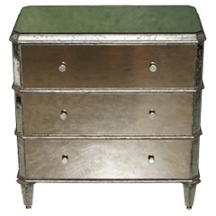STUNNING ITALIAN VENETIAN FOXED DiSTRESSED MIRRORED GLASS CHEST OF DRAWERS