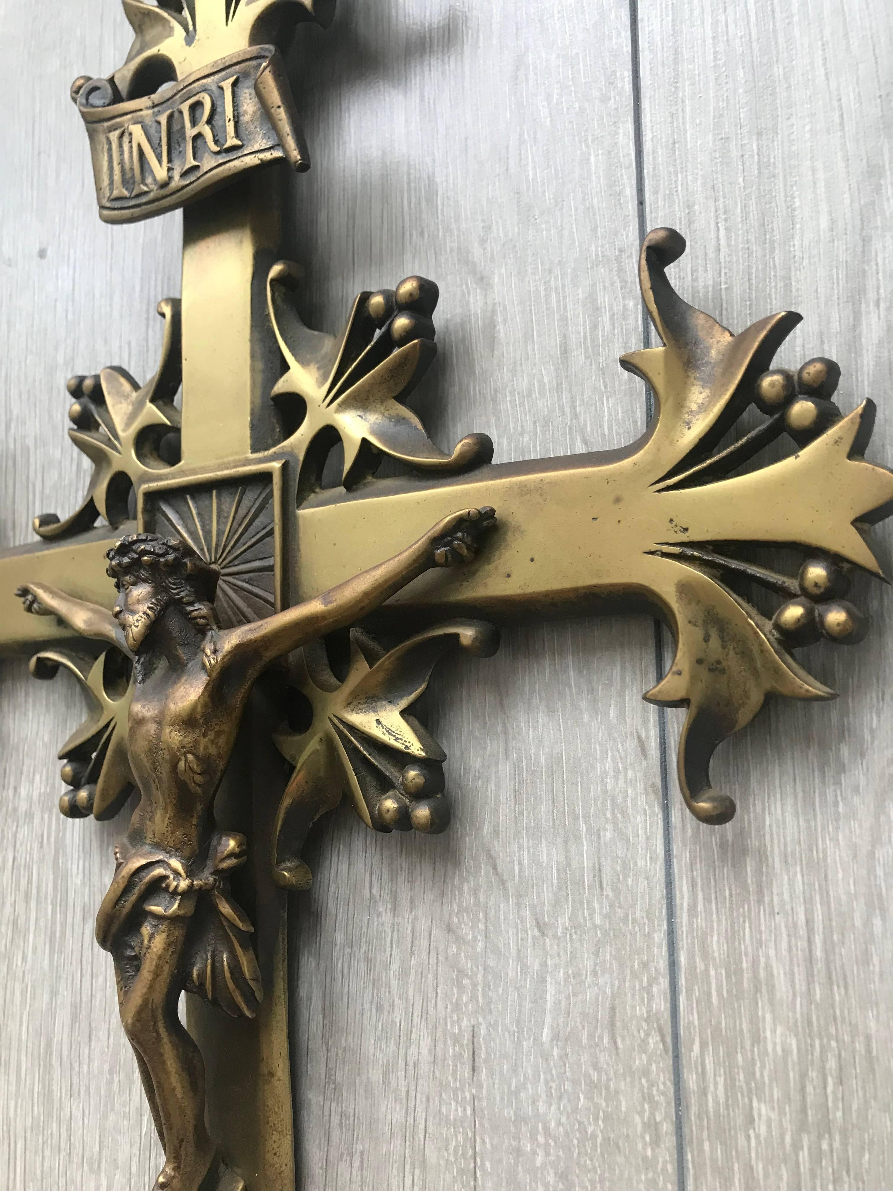 20th Century Stunning Jugendstil Era Crucifix Christ on Stylized Gothic Revival Bronze Cross